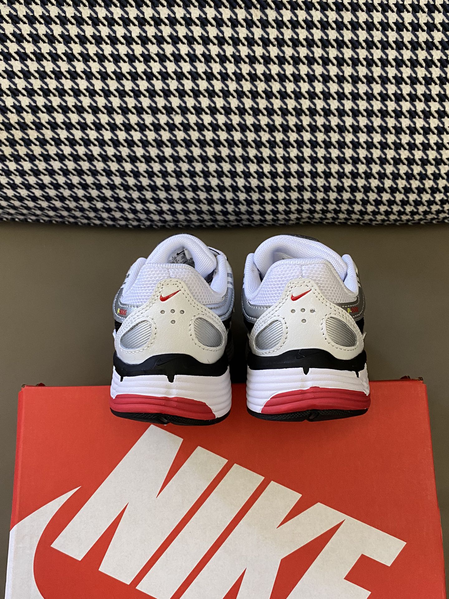 图片[7]-原图直出⭐️ NK P-6000老爹鞋采用透气材料，搭配匠心覆面，再现跑鞋风格，塑就大气外观😍缔造街头时尚运动风范，同时带来日常穿着的舒适感受🥳-选品中心