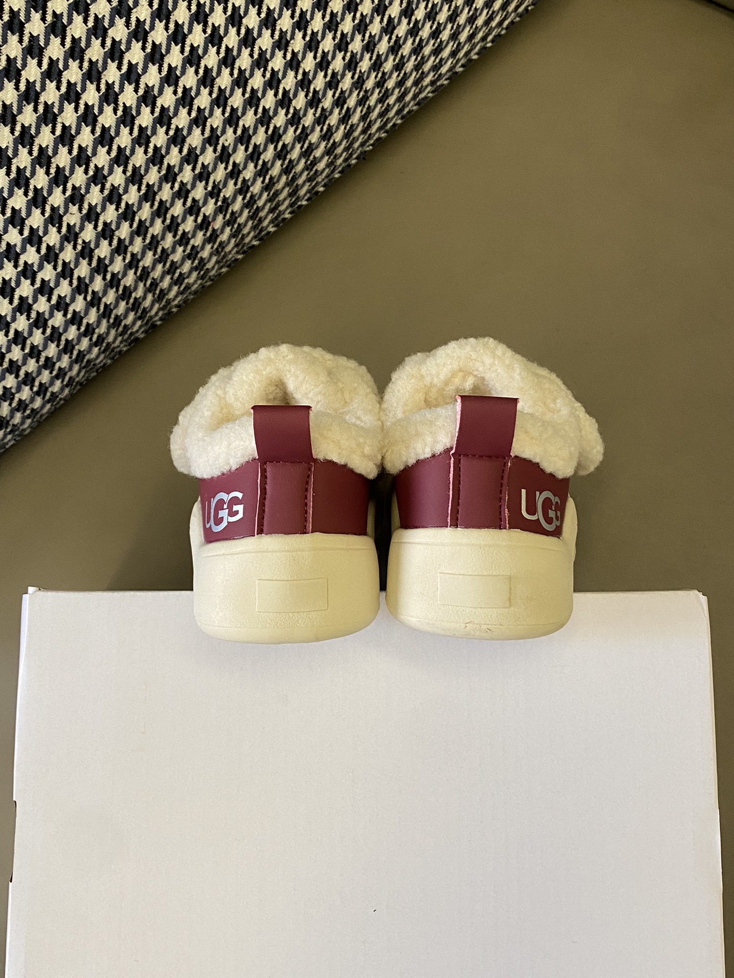 图片[7]-原图直出🌟 鞋头圆圆的设计真的好🉑爱防撞踢保护脚趾🦶🏻内里毛茸茸的又很保暖🤩搭配魔术贴设计简直大爱😍鞋底防滑耐磨抓地力强👍🏻MNA280-选品中心