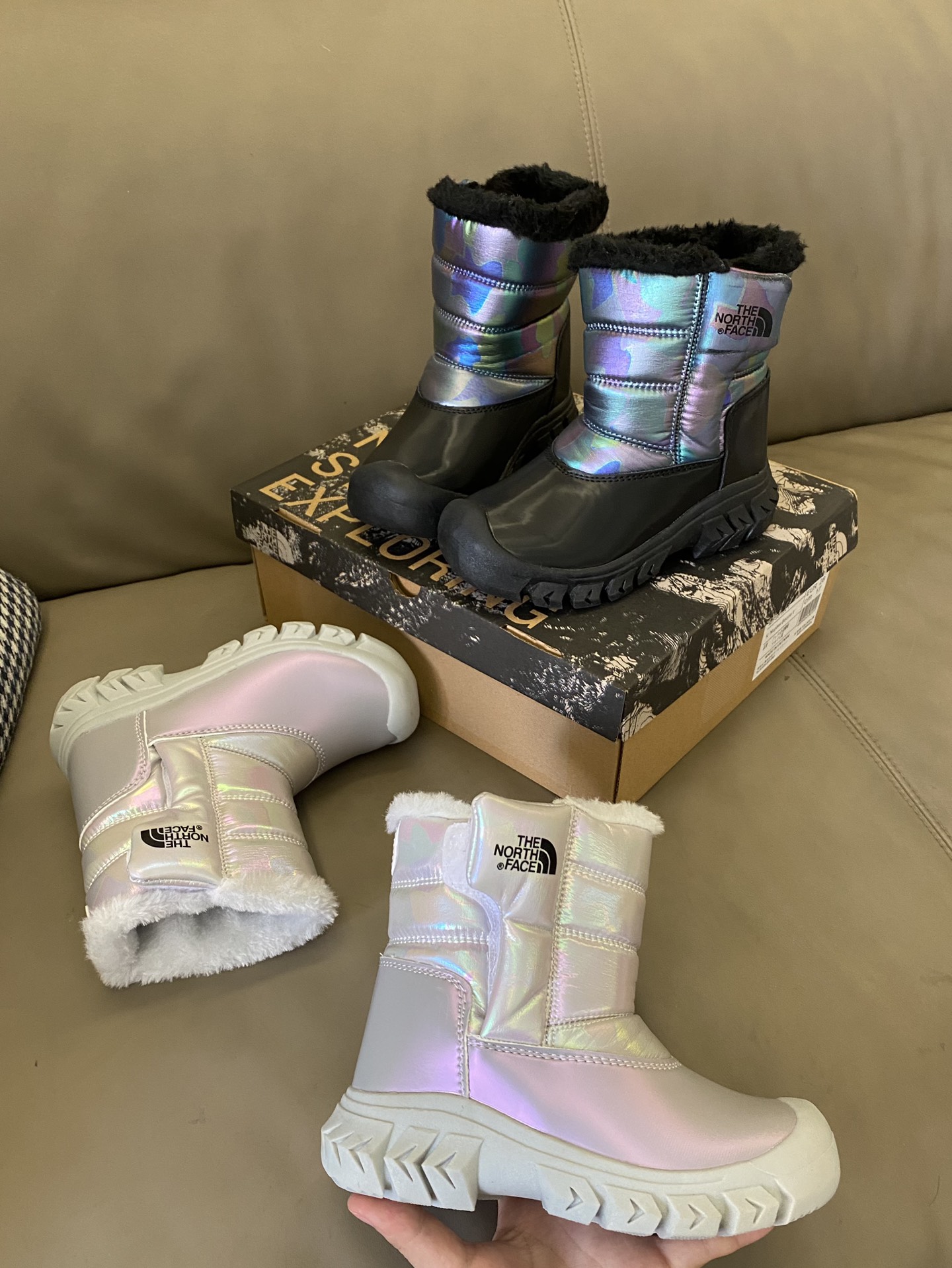 图片[3]-直出🌟 北面新款雪地靴也太保暖啦叭～鞋面防水、防滑、防寒🫣保暖内里锁住脚部温度整天保暖不冰冷😻特制橡胶大底，雪地行走不大打滑👻-选品中心