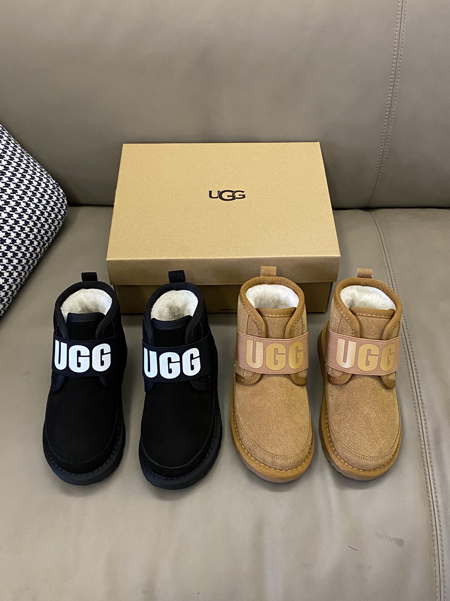 图片[5]-原图直出⭐️ UGG 棉鞋新款真的泰酷啦🥳鞋面采用优质面料潮流时尚🌟内里加绒非常保暖😍松紧带设计，方便调节松紧✅真正做到快速出街👻橡胶大底防滑耐磨✌🏻-选品中心