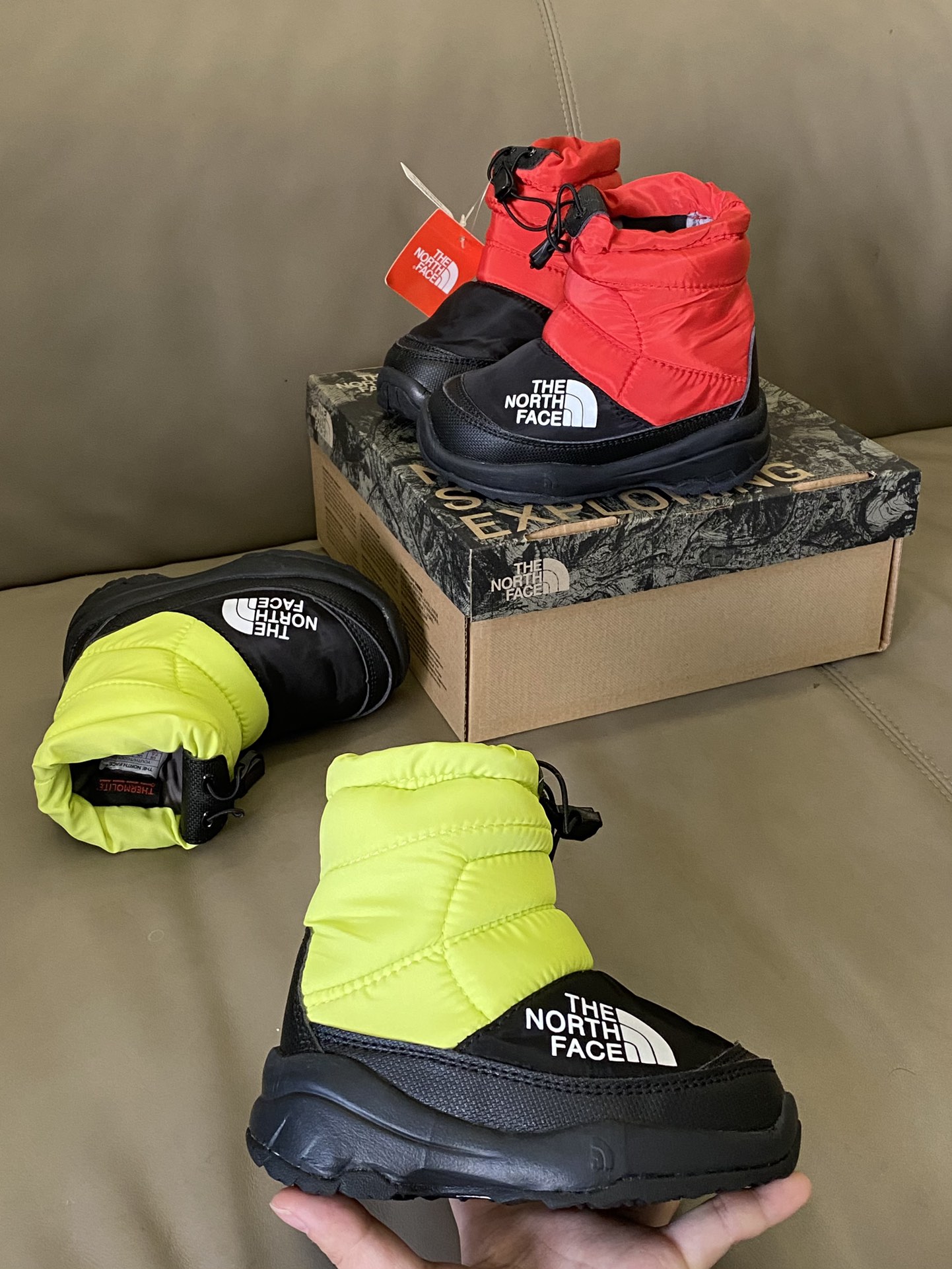 图片[6]-原图直出🌟 鞋面采用防水材质可以穿着玩雪❄️内里保暖还耐穿👻很实用，松紧扣方便宝贝调节松紧度🧐鞋底超级防滑抓地力强👍🏻-选品中心