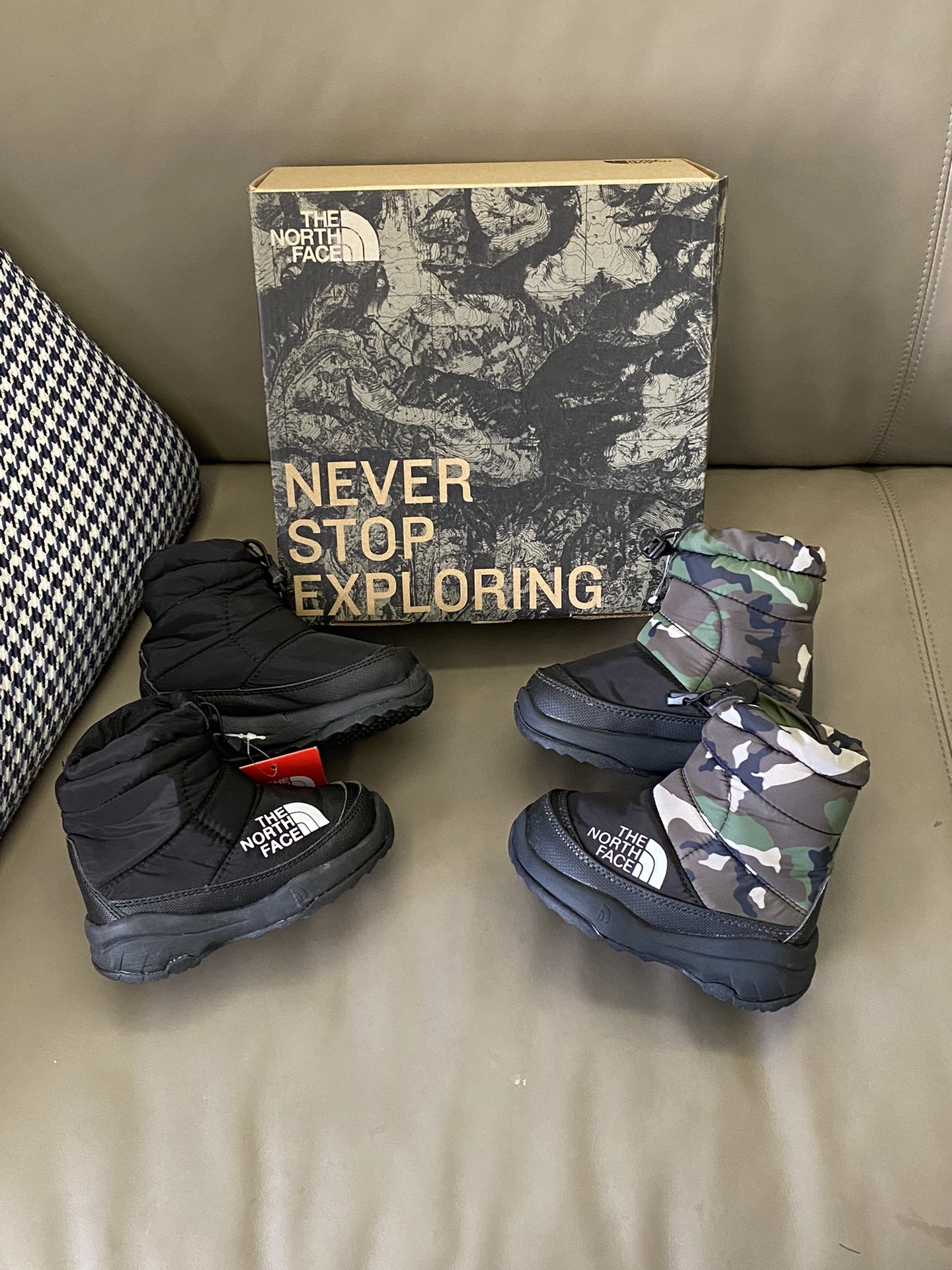 图片[8]-原图直出🌟 鞋面采用防水材质可以穿着玩雪❄️内里保暖还耐穿👻很实用，松紧扣方便宝贝调节松紧度🧐鞋底超级防滑抓地力强👍🏻-选品中心