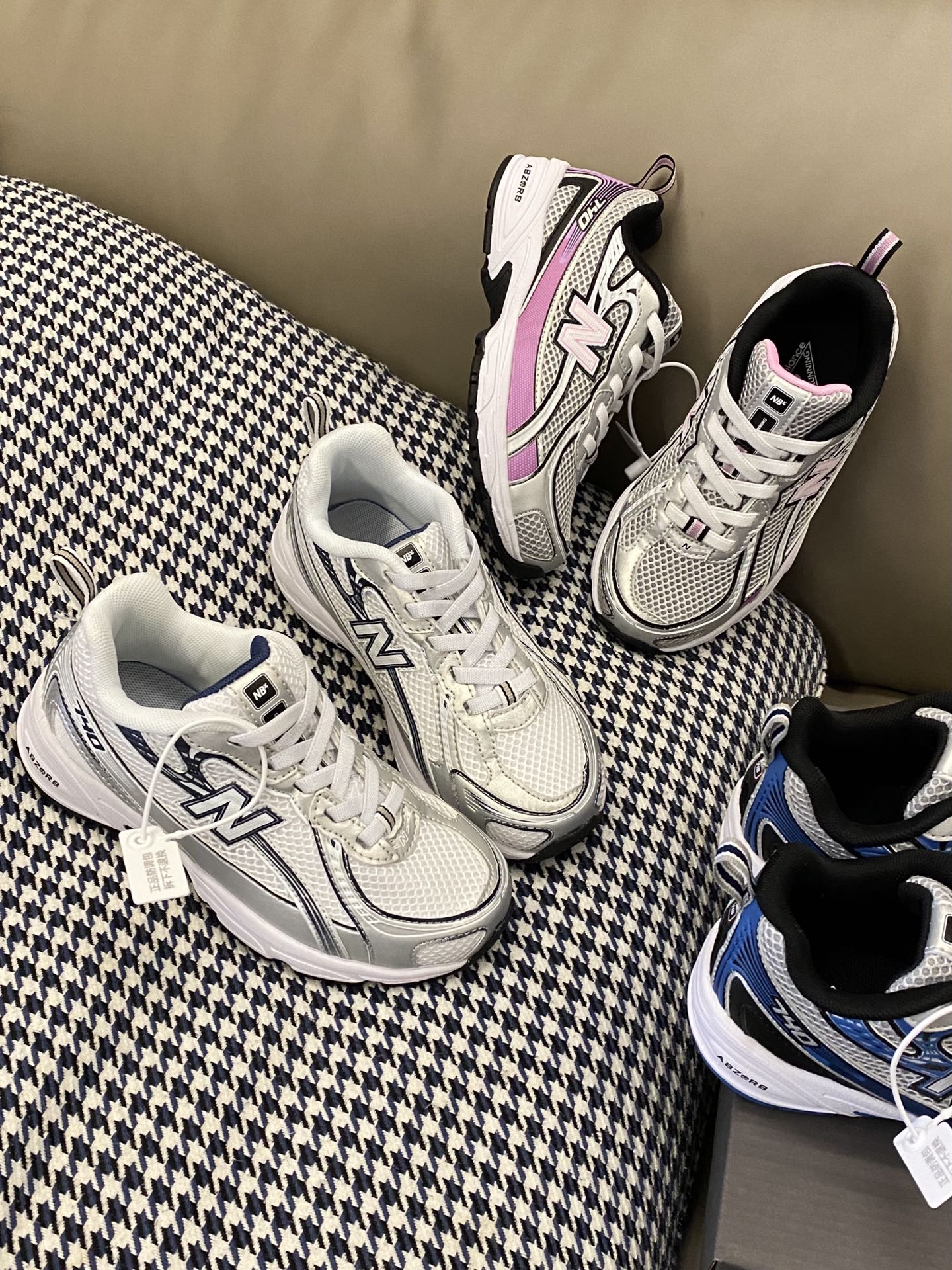 图片[7]-原图直出🌟 NB740 网面松紧带儿童老爹鞋👟鞋面网孔设计轻爽透气☁️松紧带设计，宝贝自己也能轻松穿稳💞早起上学再也不用和鞋带打架了🪢真的是一整个爱住🥳-选品中心