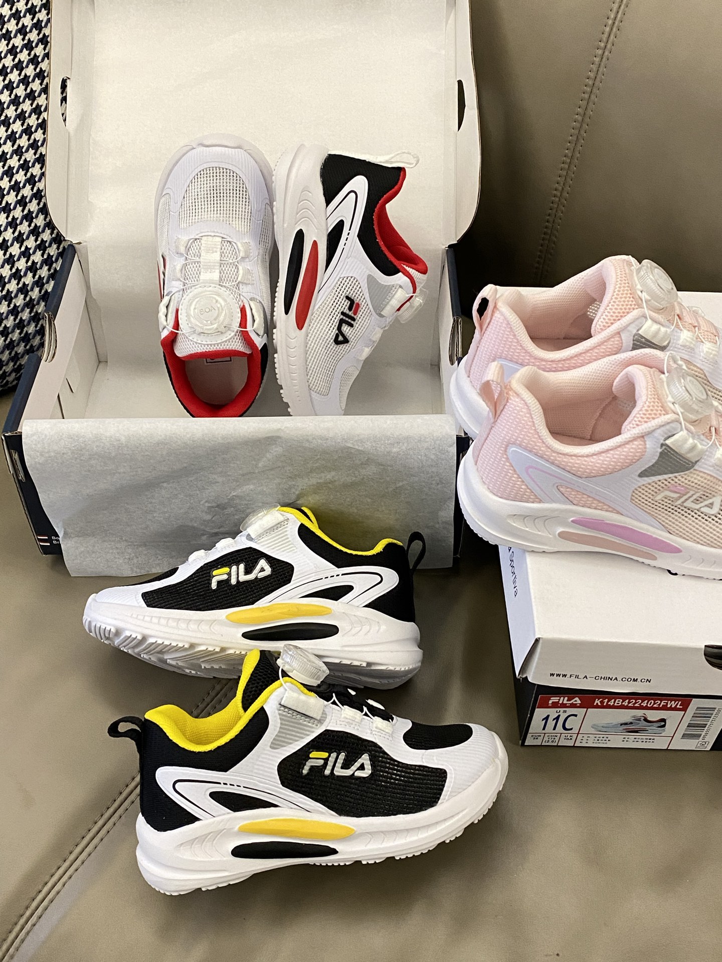 图片[4]-原图直出🌟 超赞的FILA系列👍🏻透气性网面拼接，舒适不闷脚☁️精致BOA锁扣设计，穿脱超方便✌🏻超轻软弹大底，脚感不言而喻✔️-选品中心