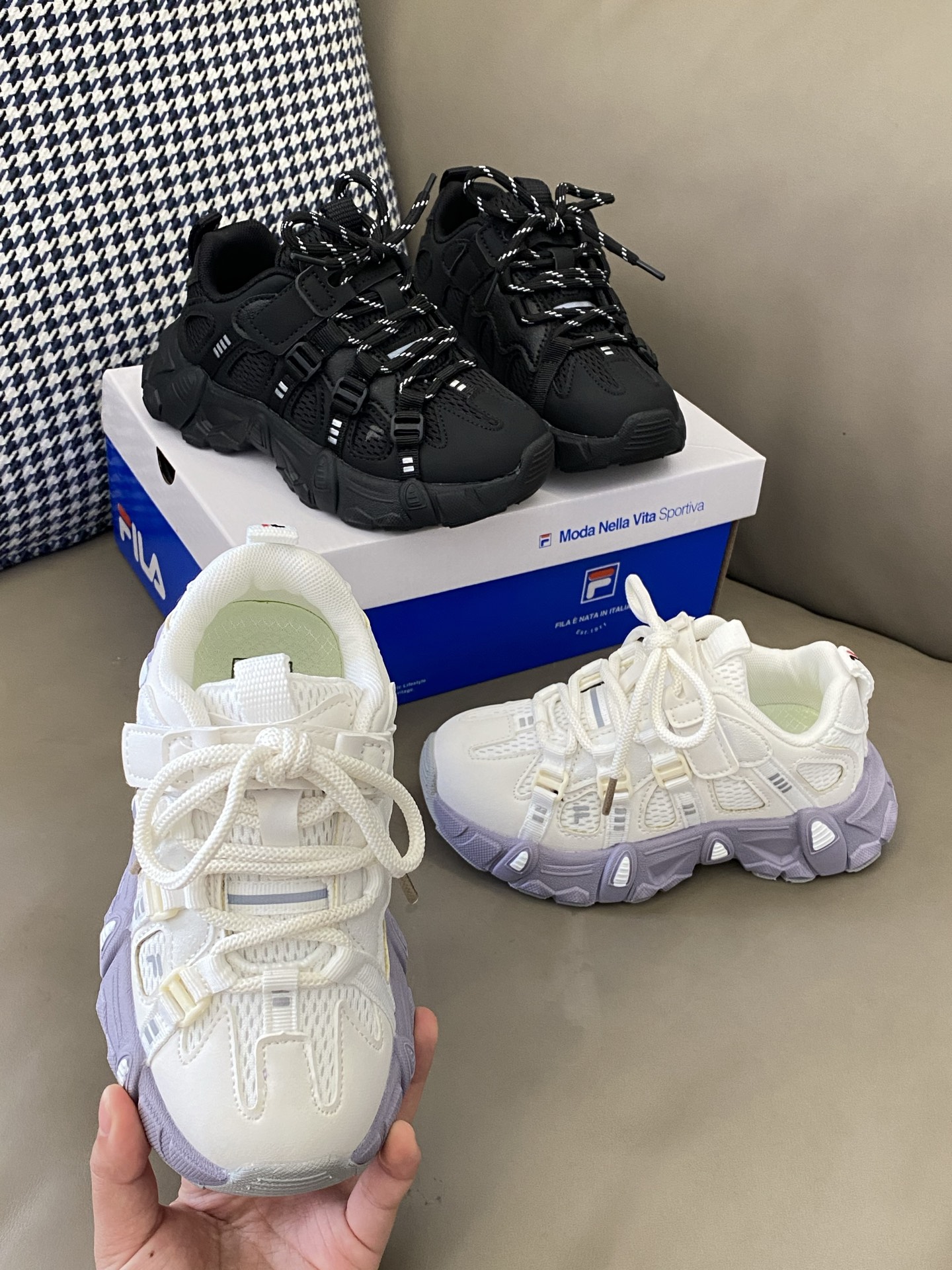 图片[4]-原图直出🌟 FL 网面魔术贴儿童登山鞋鞋带都是固定的不用担心会松开哦，内侧有个魔术贴，宝贝们自己穿脱都很方便😙特别友好贴心，方便又快捷，安利给宝妈们🤣鞋底的纹路也很清晰防滑耐磨🥰-选品中心