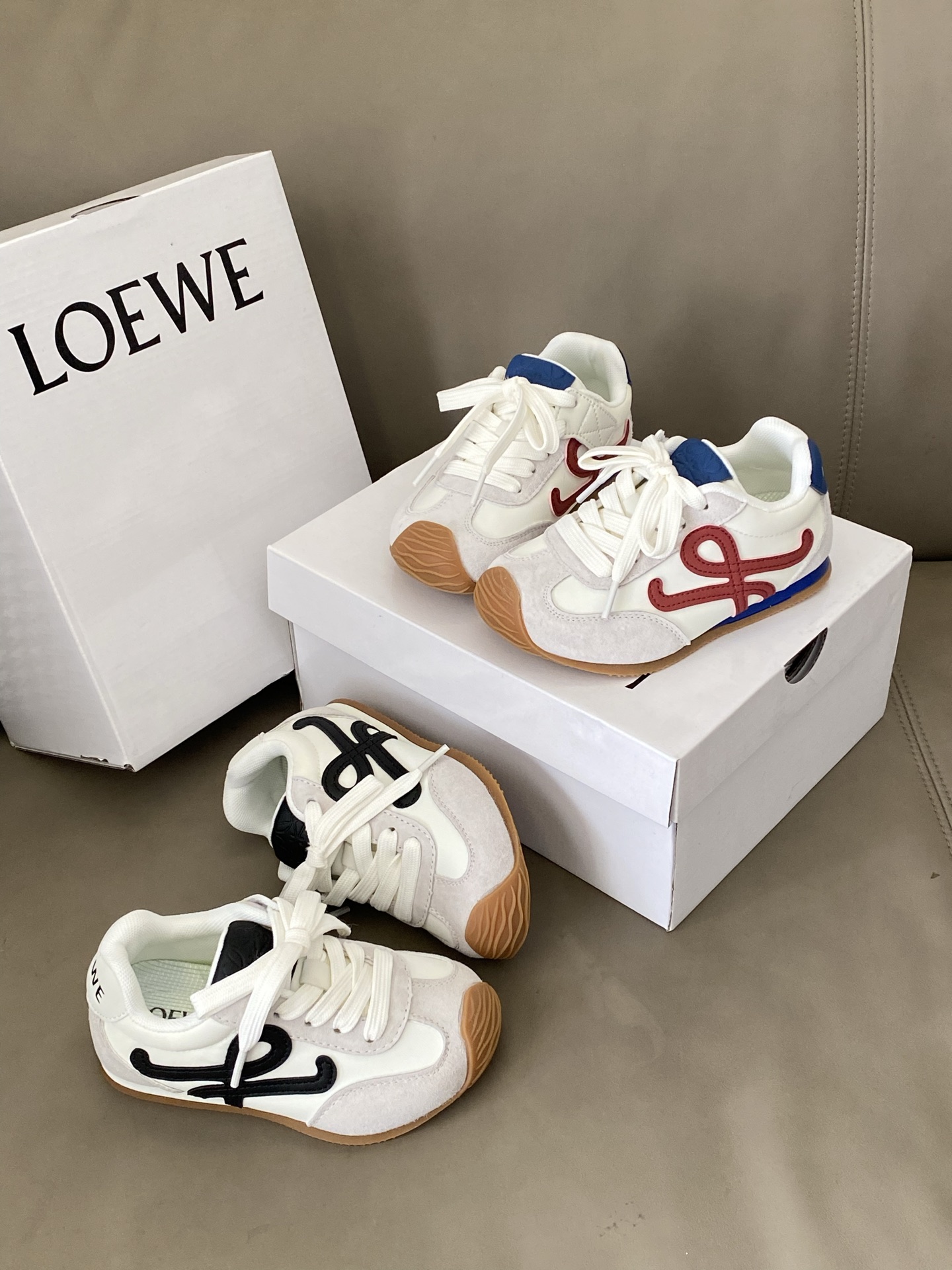 图片[8]-原图直出🌟 不要命啦！这款运动鞋子太好看啦😻固定鞋带装饰+魔术贴设计 方便宝贝穿脱✔️软底设计，走起路来舒适无比，再也不用担心脚痛问题啦！💃-选品中心