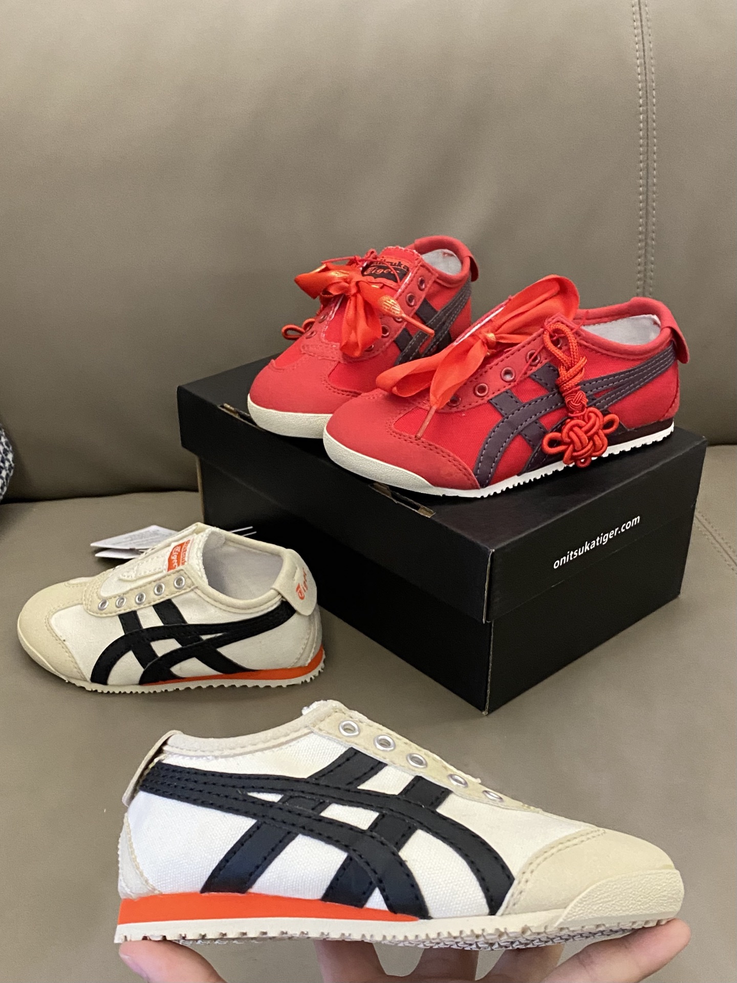 图片[3]-原图直出🌟 这款帆布鞋经典永不过时，穿着特别舒服😍鞋面采用织物合成革，一脚蹬设计方便宝贝穿脱✔️橡胶大底防滑耐磨抓地力强👍🏻MNA321-选品中心