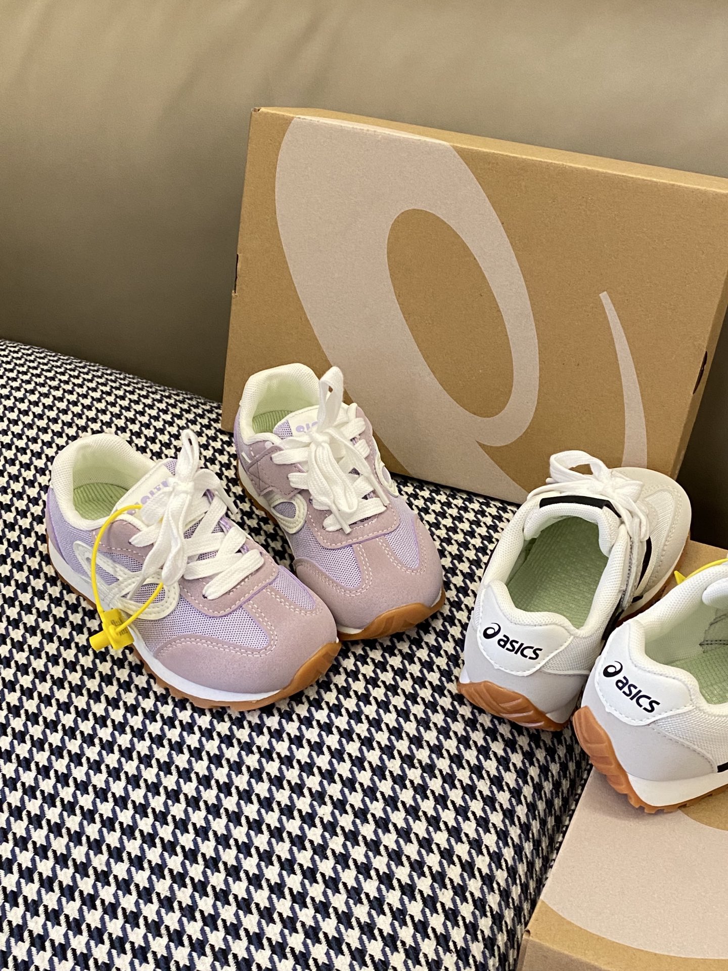 图片[4]-原图直出🌟 鞋面材质透气不闷汗，一年四季都🉑穿🤭小脚丫时刻保持干爽舒适~质量更是没得说，耐脏又耐磨😍 经得起宝贝各种折腾😃鞋底防滑效果好👍🏻MNA324-选品中心