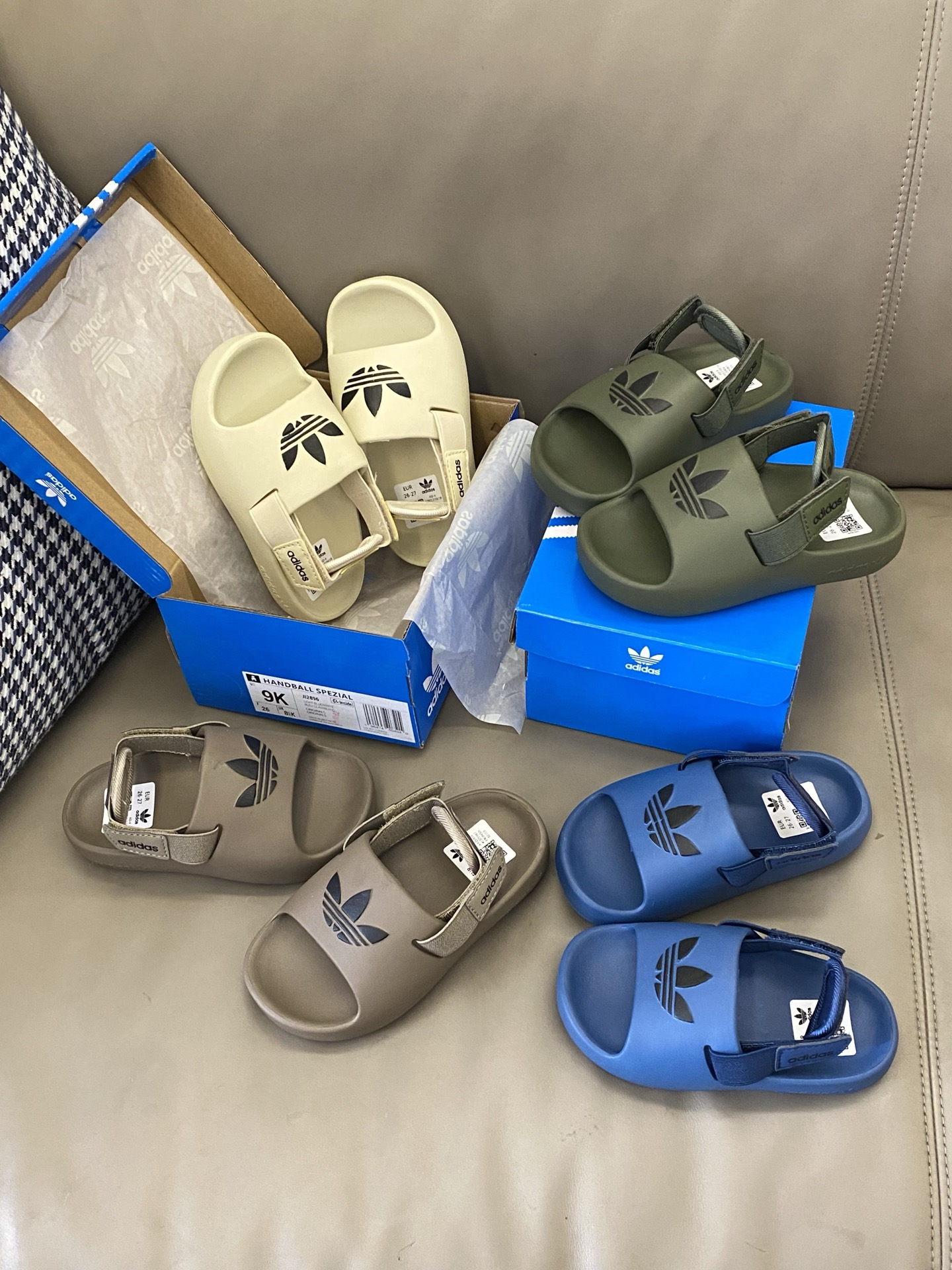 图片[6]-原图直出🌟 👀时髦小孩的穿搭神器🤩常规版型，鞋跟可拆卸魔术贴粘扣带，方便穿脱🥰鞋底防滑耐磨😎多款颜色可选，总有一款会是宝宝的最爱-选品中心