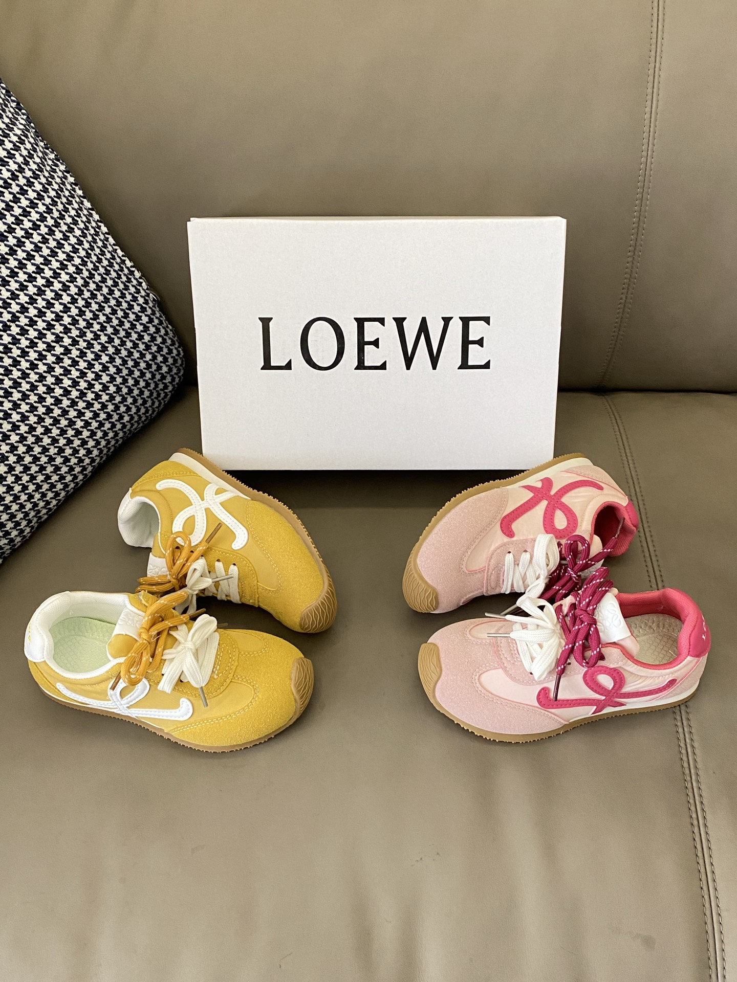 图片[8]-原图直出🌟 鞋头的歪头设计非常独特，搭配鸳鸯固定鞋带复古又时髦😇穿上它你就是整条街最靓的崽🆒魔术贴设计方便宝贝穿脱🤭鞋底防滑耐磨柔韧性好抓地力强👍🏻MNA333-选品中心