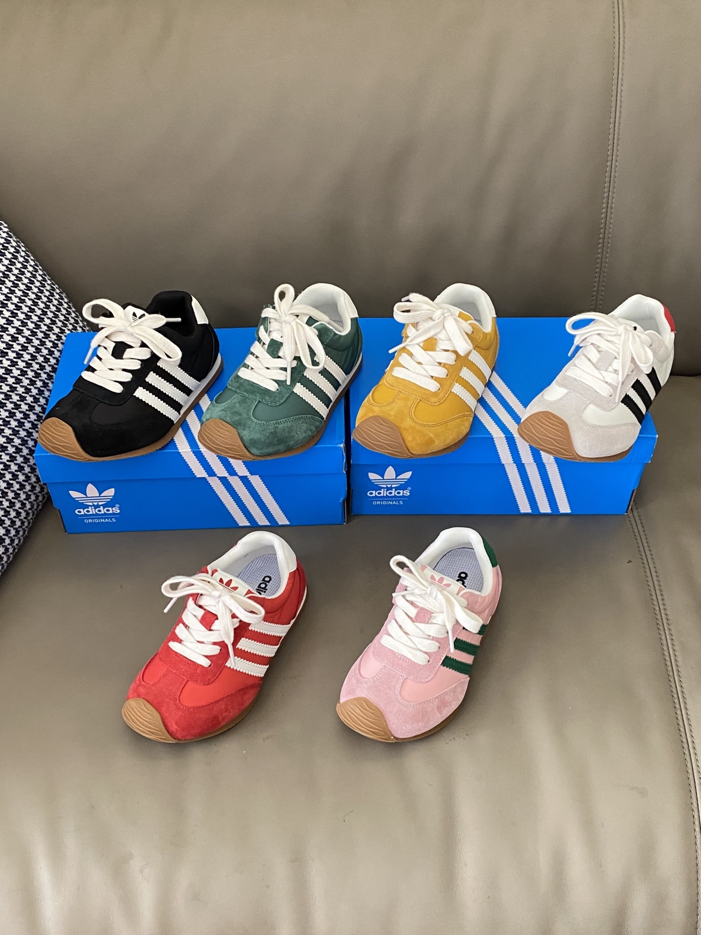 图片[6]-原图直出🌟 这个夏天谁还没有一双运动鞋呀😻质感不用多说，脚感很不错👏🏻魔术贴设计方便宝贝穿脱🤩鞋底防滑耐磨抓地力强👍🏻简直是春夏换季的救星🌟M-选品中心