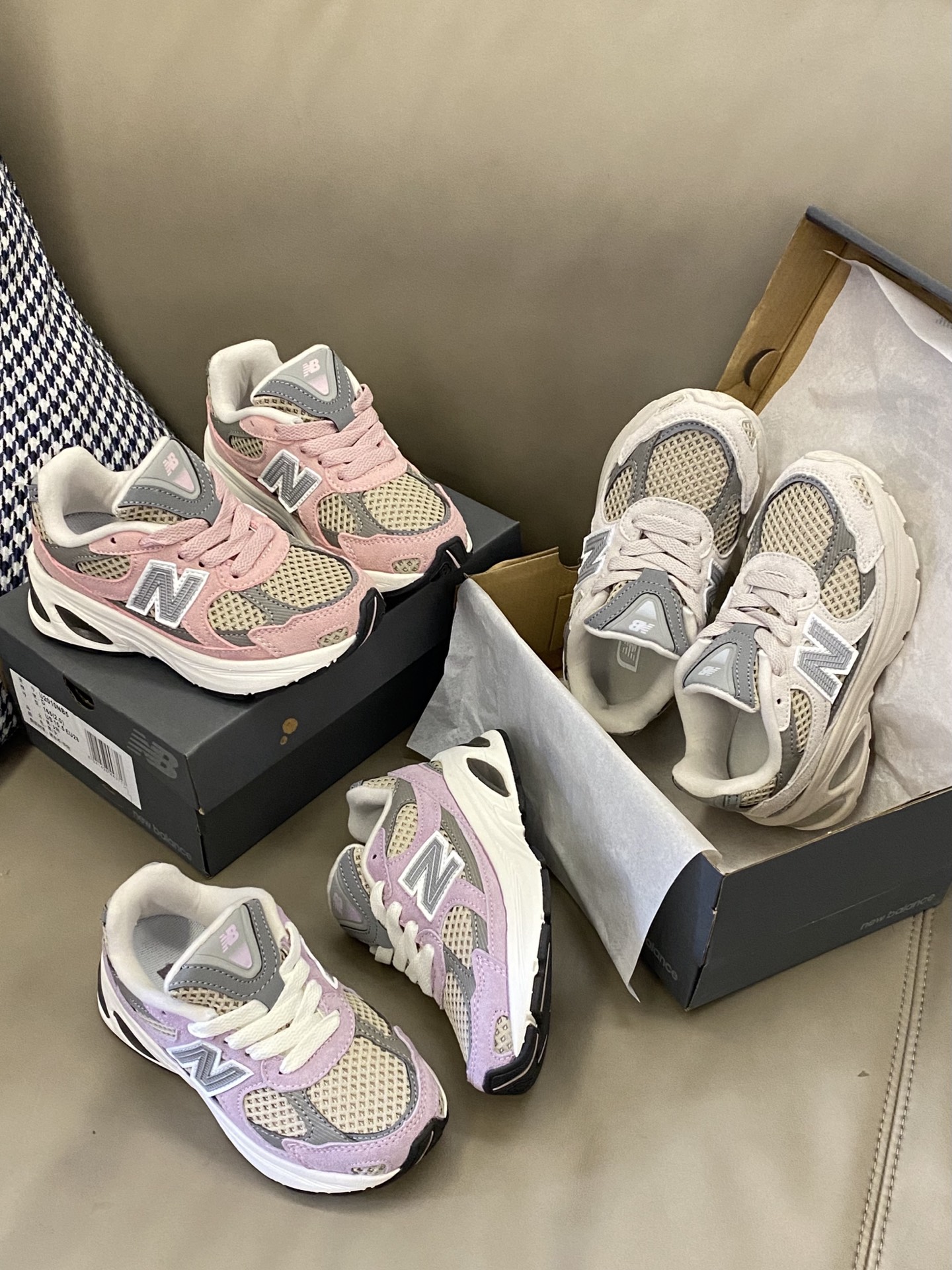 图片[3]-原图直出🌟 我尊嘟是入了一双又一双的节奏🎶配色看着好舒服🫠鞋面网布设计干爽透气💨外带增高效果🤩上脚很软很舒服🤗韩气休闲十足🌟炒鸡百搭好看很喜欢😘尺码：26-37.💰-选品中心