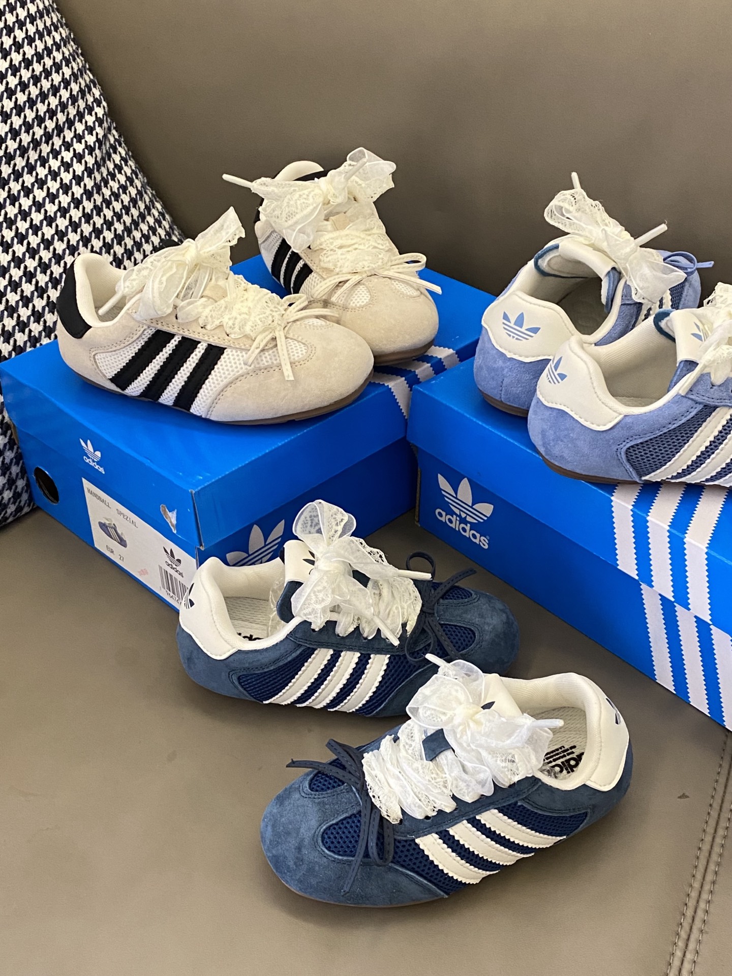 图片[4]-原图直出🌟 整双鞋子采用透气材质，夏日穿着清爽不闷热💦 脚感一绝～舒适性嘎嘎好❗️多巴胺的颜色超有质感😻还很百搭💫千万不要错过了💥-选品中心