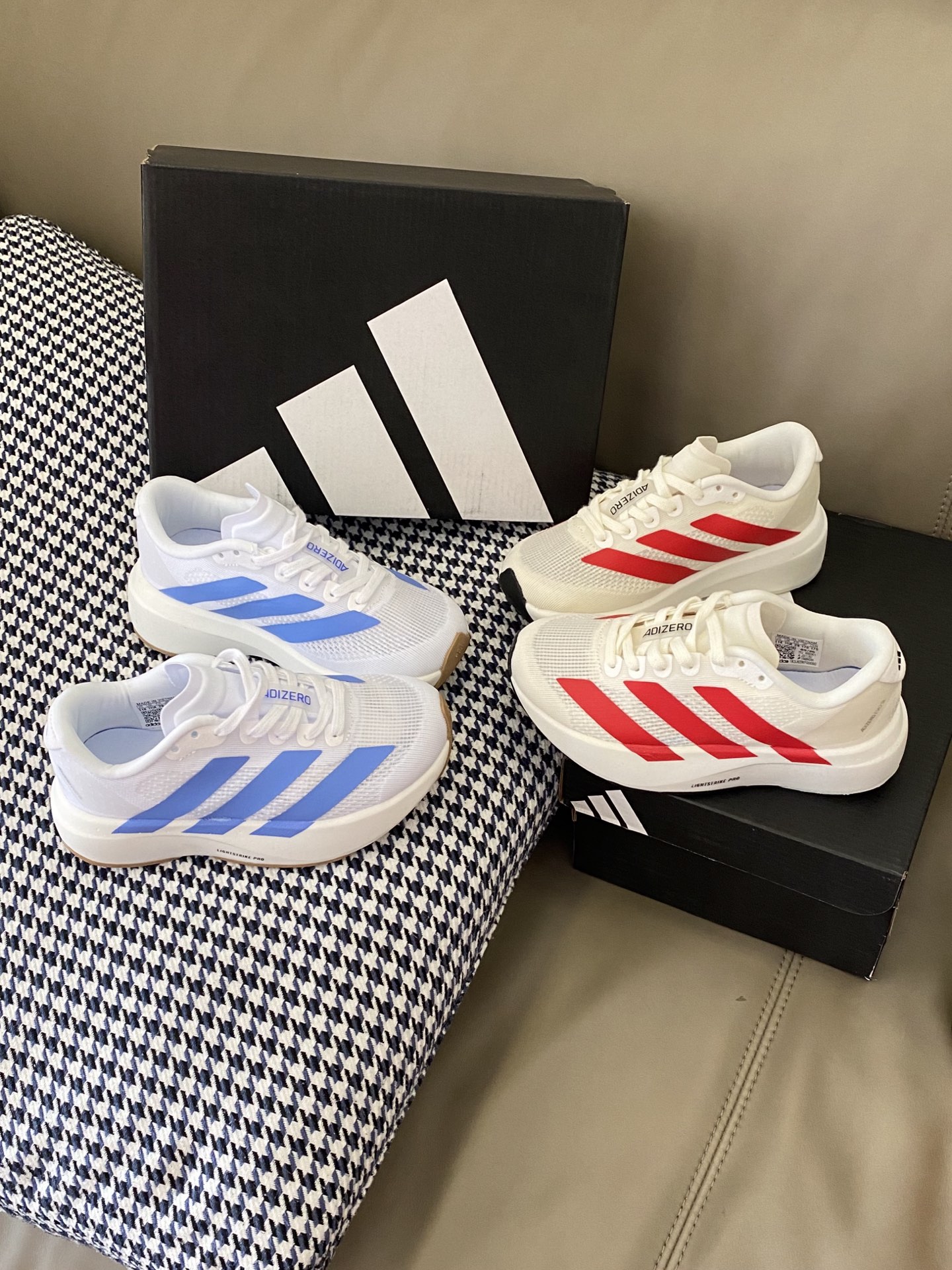 图片[8]-原图直出🌟 近期热门 澎湃脚感 福利一波🔥鞋面采用透气网面示人，不闷脚💨上脚超酷🆒穿这款鞋去跑步吧 很加分哦😇-选品中心