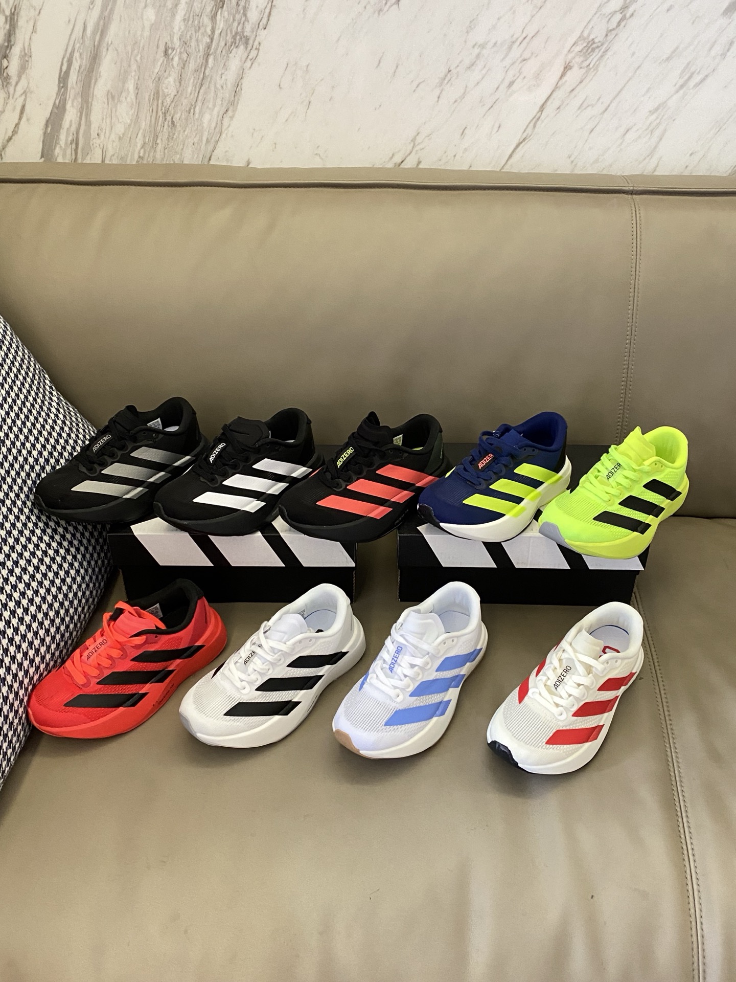 图片[6]-原图直出🌟 近期热门 澎湃脚感 福利一波🔥鞋面采用透气网面示人，不闷脚💨上脚超酷🆒穿这款鞋去跑步吧 很加分哦😇-选品中心