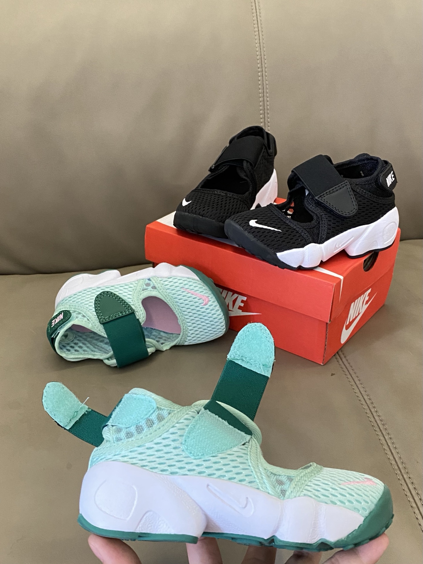 图片[3]-原图直出🌟 nike忍者鞋啊😻好喜欢小盆友的配色❗️好看鼠了😘网布设计，清爽透气💨魔术贴方便宝贝穿脱✅整双鞋子超软回弹力强👍🏻-选品中心