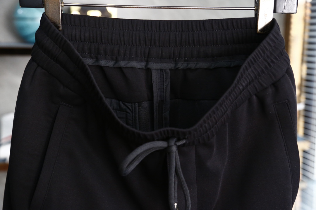 Prada普拉达-2024早春专柜新品同步上市原单订制高品质时尚休闲裤超级百搭款独家定制-进口高端450