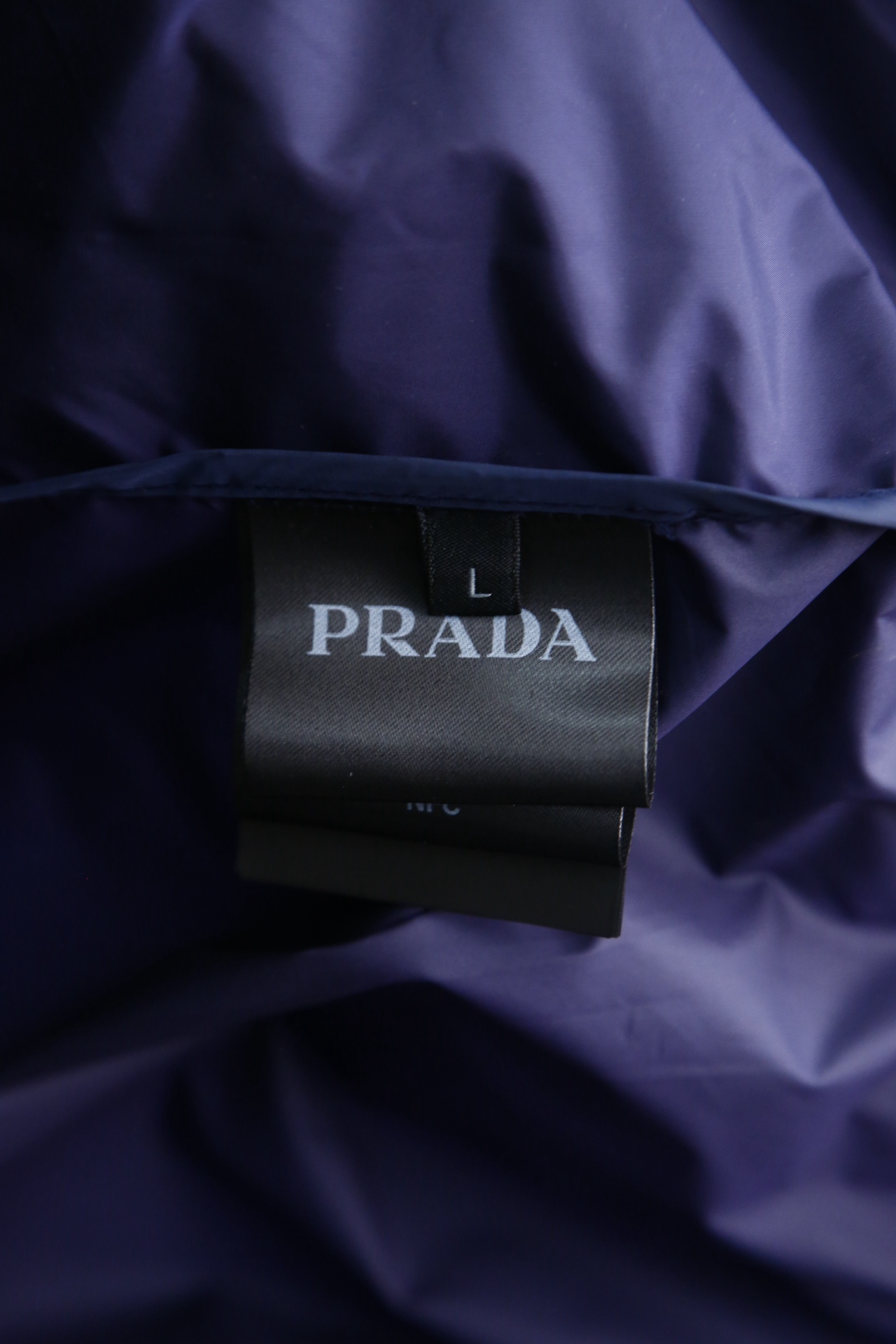 Prada普拉达-大爆款2024春夏原单狠货意大利进口面料时尚夹克风衣外套欧洲专柜同步上身更随意大方专柜