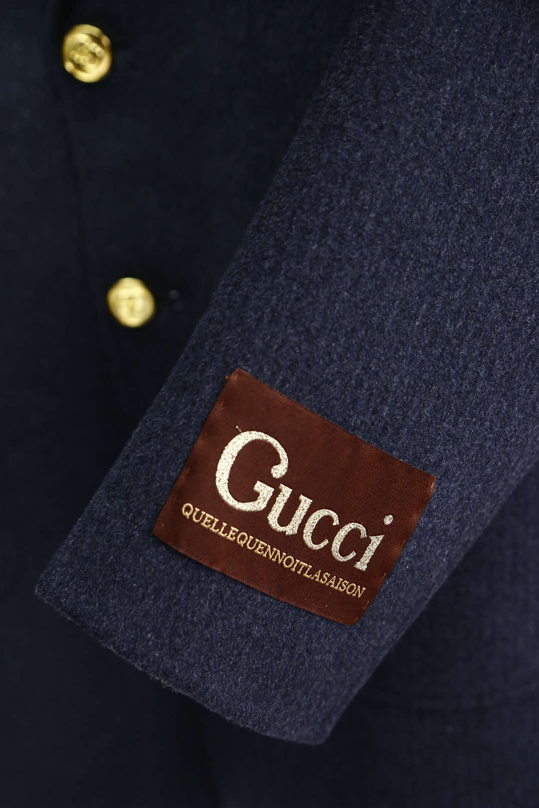 
Gucci古奇-202秋冬新品 高级定制 时装设计师款打造出精致的摩登STAY！经典之作爆款二粒扣羊毛