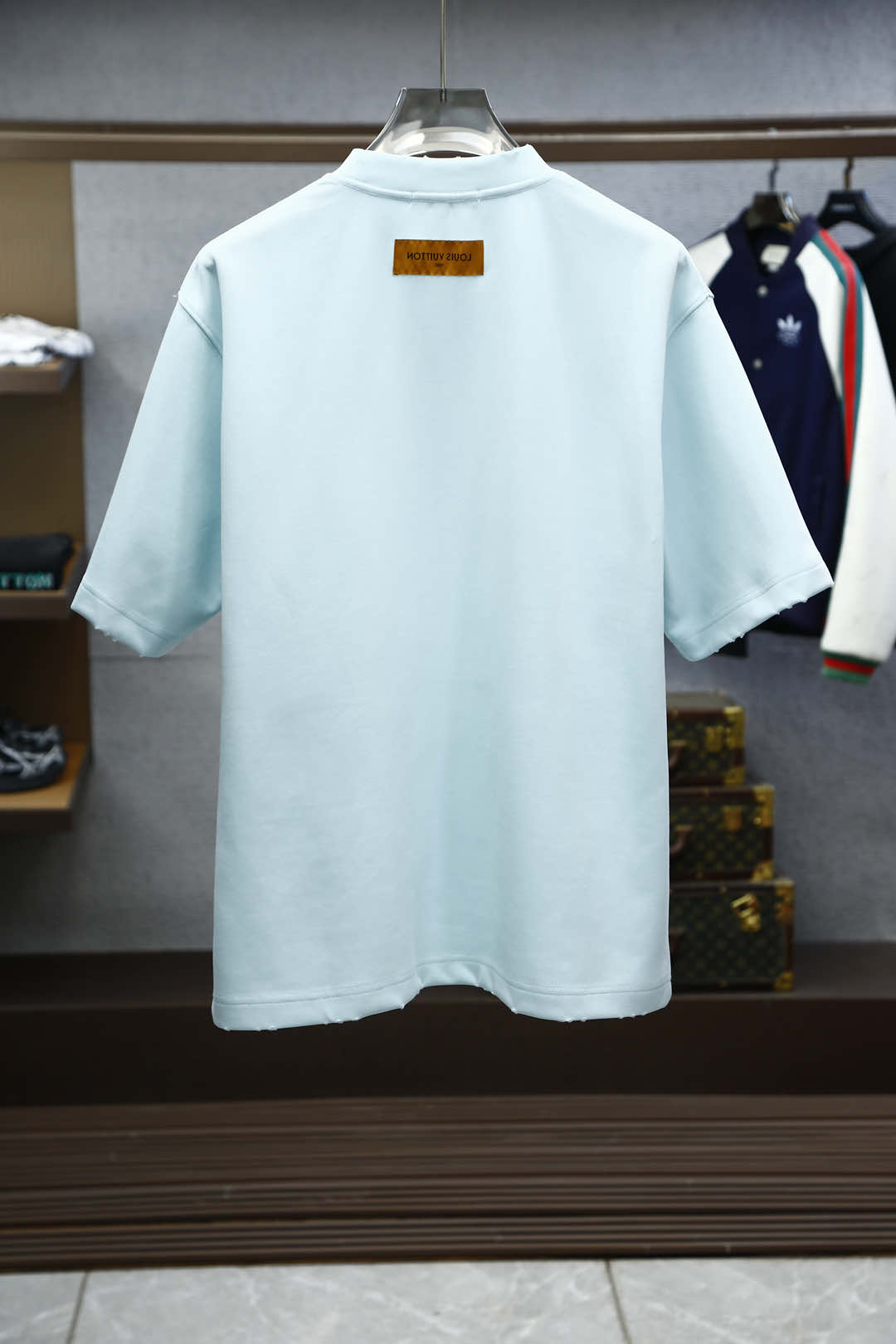 
LV-路易威登-高级成衣 2025新年打底订单系列！熟男 轻熟男 最爱款式 最经典净色通勤百搭帅气的圆