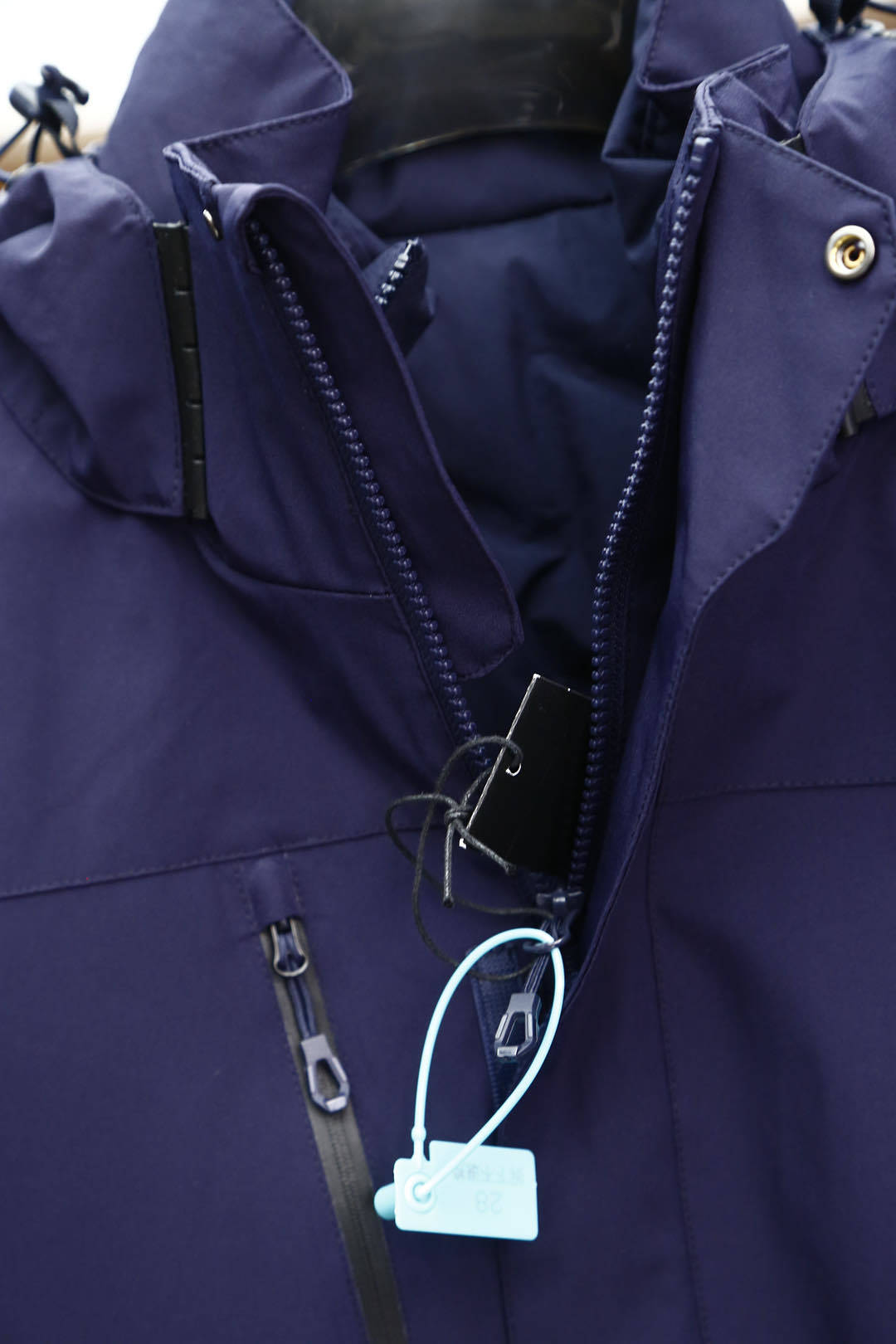 🌟 DESCENTE*迪桑特 24ss秋冬新款羽绒内胆两件套二合一男款羽绒冲锋衣外套
转图必卖的大爆款!