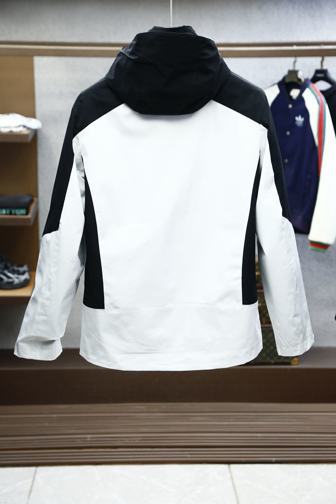 🌟 DESCENTE*迪桑特 24ss秋冬新款羽绒内胆两件套二合一男款羽绒冲锋衣外套
转图必卖的大爆款!