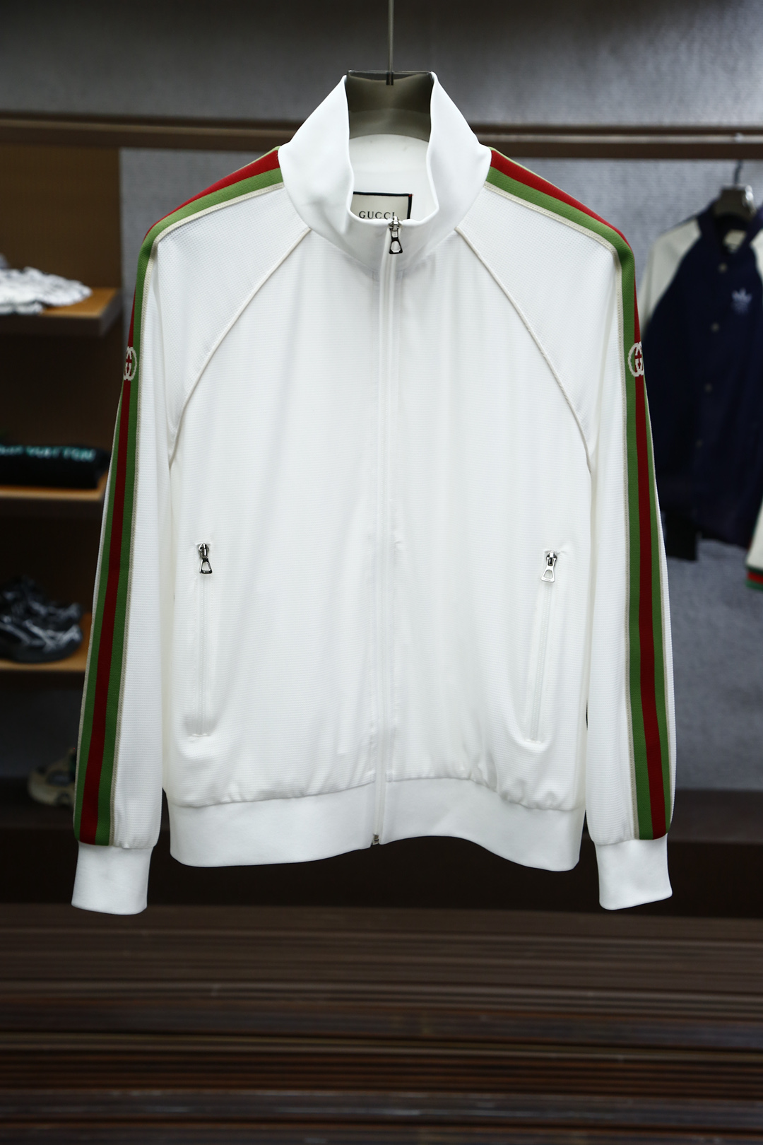 
Gucci古奇/2025SS🪴新品火爆上市啦🎋
专柜同款，1顶级复刻，顶尖🌵时尚🌴潮流🎄狠货🌳甄选定制