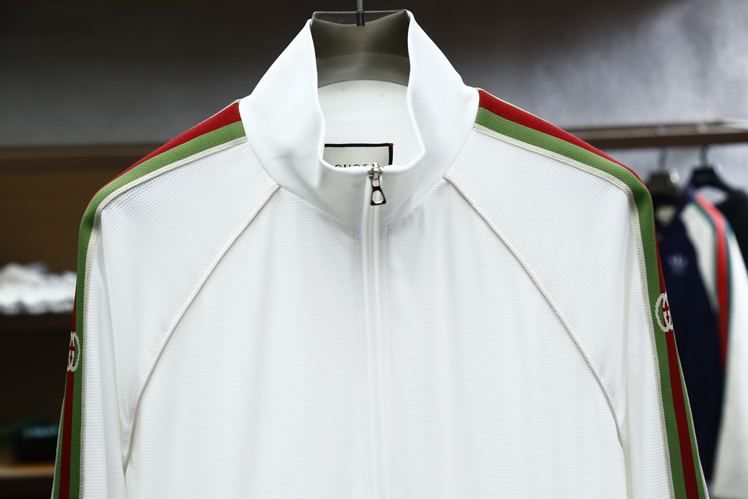
Gucci古奇/2025SS🪴新品火爆上市啦🎋
专柜同款，1顶级复刻，顶尖🌵时尚🌴潮流🎄狠货🌳甄选定制