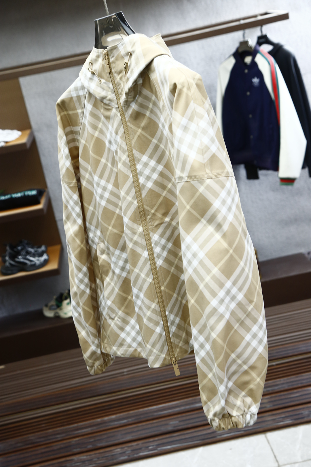 🌱
BBR巴宝莉/2025SS🪴新品火爆上市啦🎋
。专柜1.1顶级复刻，顶尖🌵时尚🌴潮流🎄狠货🌳
甄选定