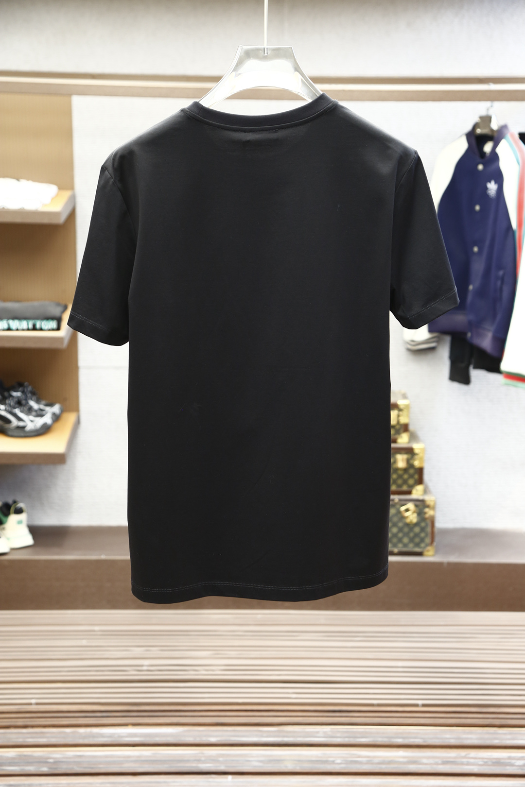 Balman 2025 Men’s Silk T-shirts with Classic Logo Design and Mordon-style Profile - 图片 7