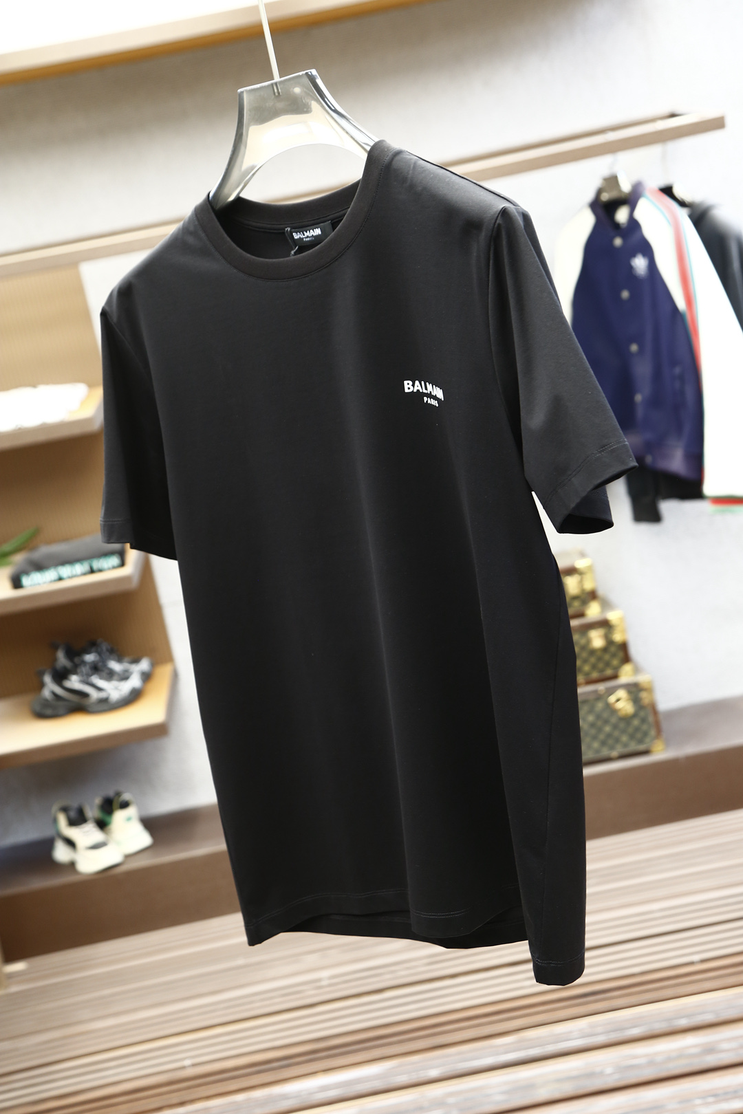 2025 Spring & Summer Man Balman Silk T-shirt Collection with Classic Logo. - 图片 8
