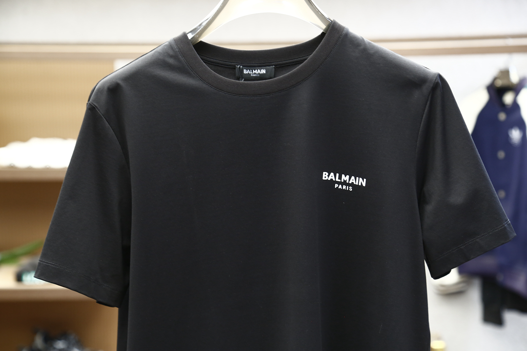 2025 Spring & Summer Man Balman Silk T-shirt Collection with Classic Logo. - 图片 4