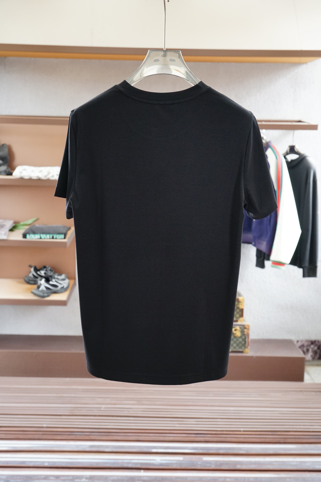 “Steven 2025 Men’s Silk Shirts and T-Shirts Collection with Logo Embroidery” - 图片 3