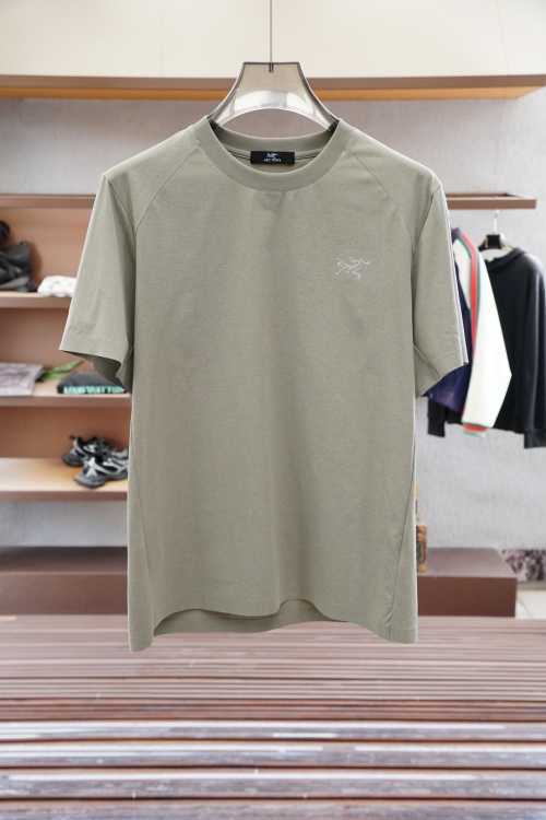 Arc'teryx Men's Short Sleeve T-Shirt - Breathable, Comfortable, and Stylish 1 Arc'teryx Men's Short Sleeve T-Shirt - Breathable, Comfortable, and Stylish