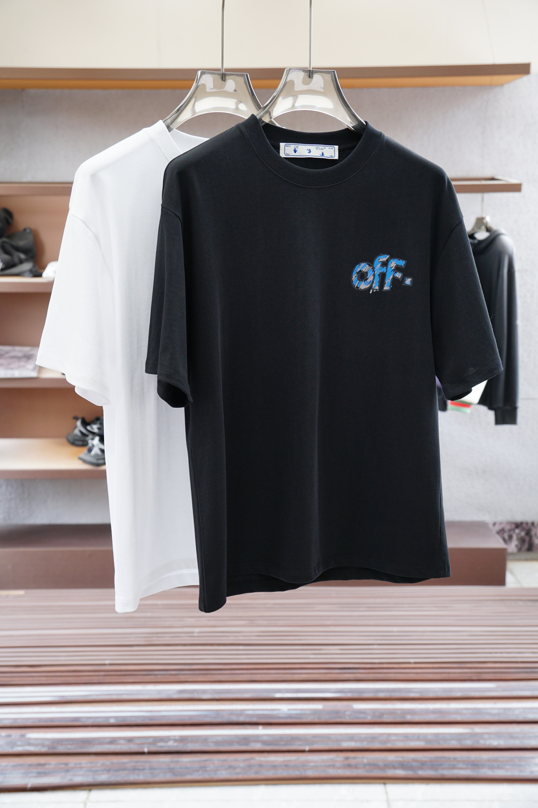 High-end Exclusive Male Leisure Short Sleeves: Imported Fabrics, Super-Sweet and Refined Works.
