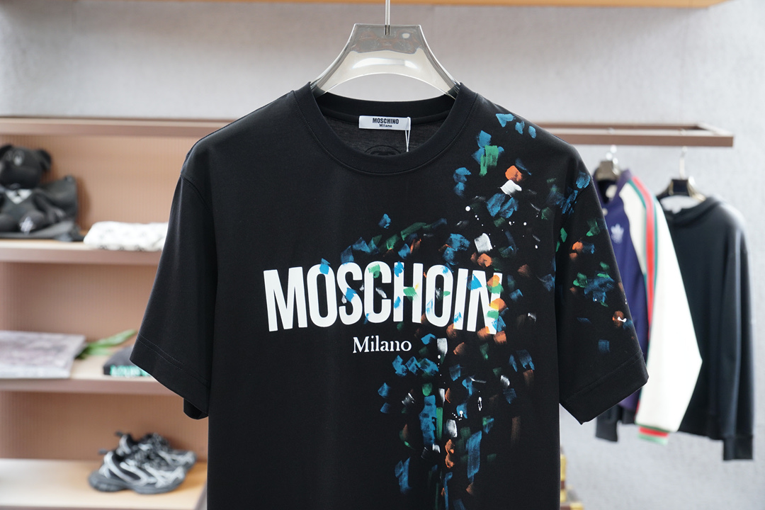 Fashionable Spring T-Shirts from Moscow: Quality Design with Classic Logo-Letter and Custom Fabric - 图片 2