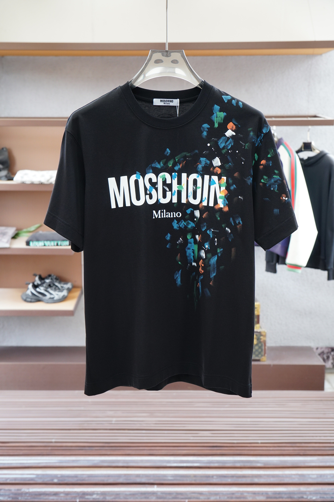 Fashionable Spring T-Shirts from Moscow: Quality Design with Classic Logo-Letter and Custom Fabric