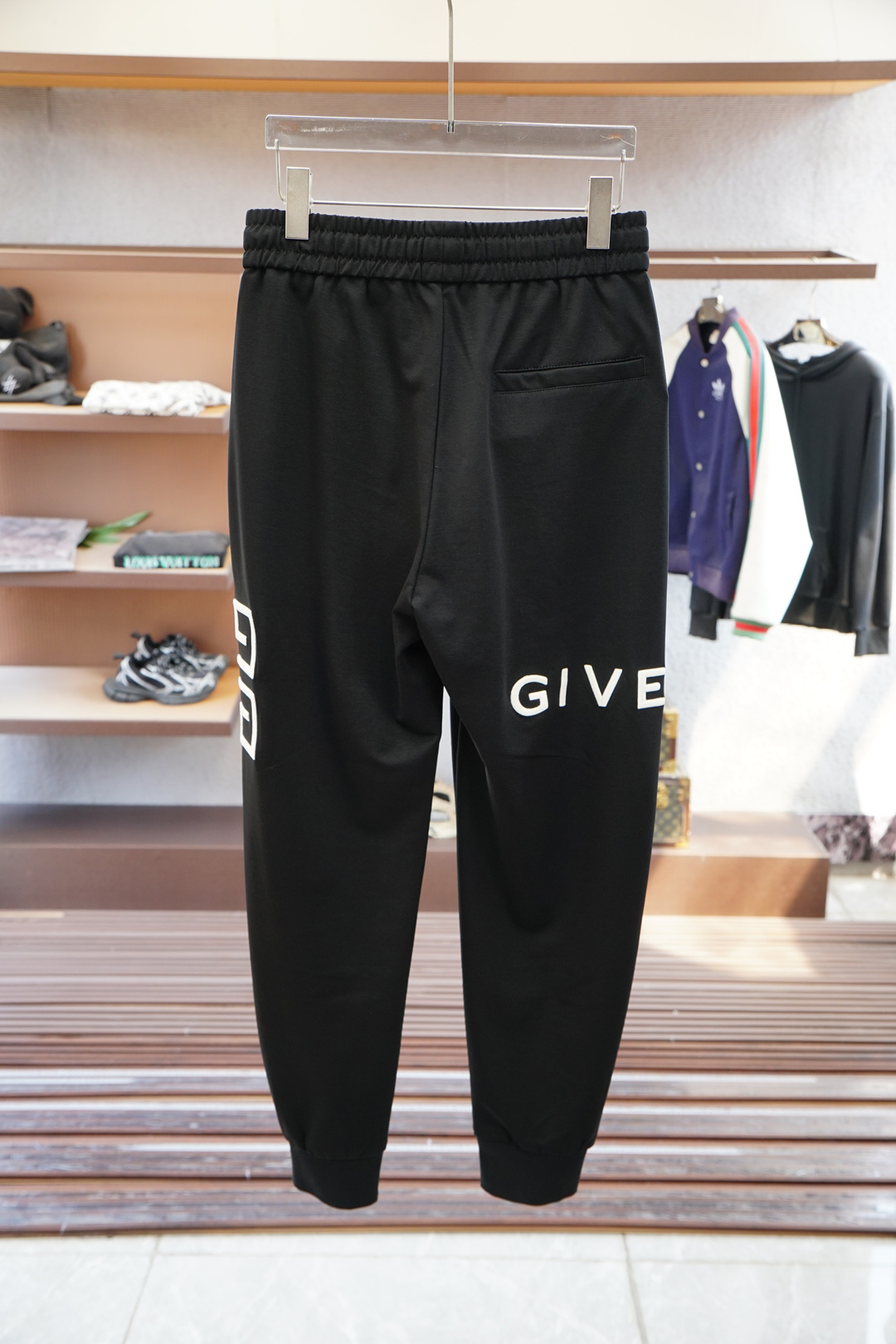 2025 Summer Men’s Leisure Pants: Comfortable, Stylish, and Versatile in Black - 图片 2
