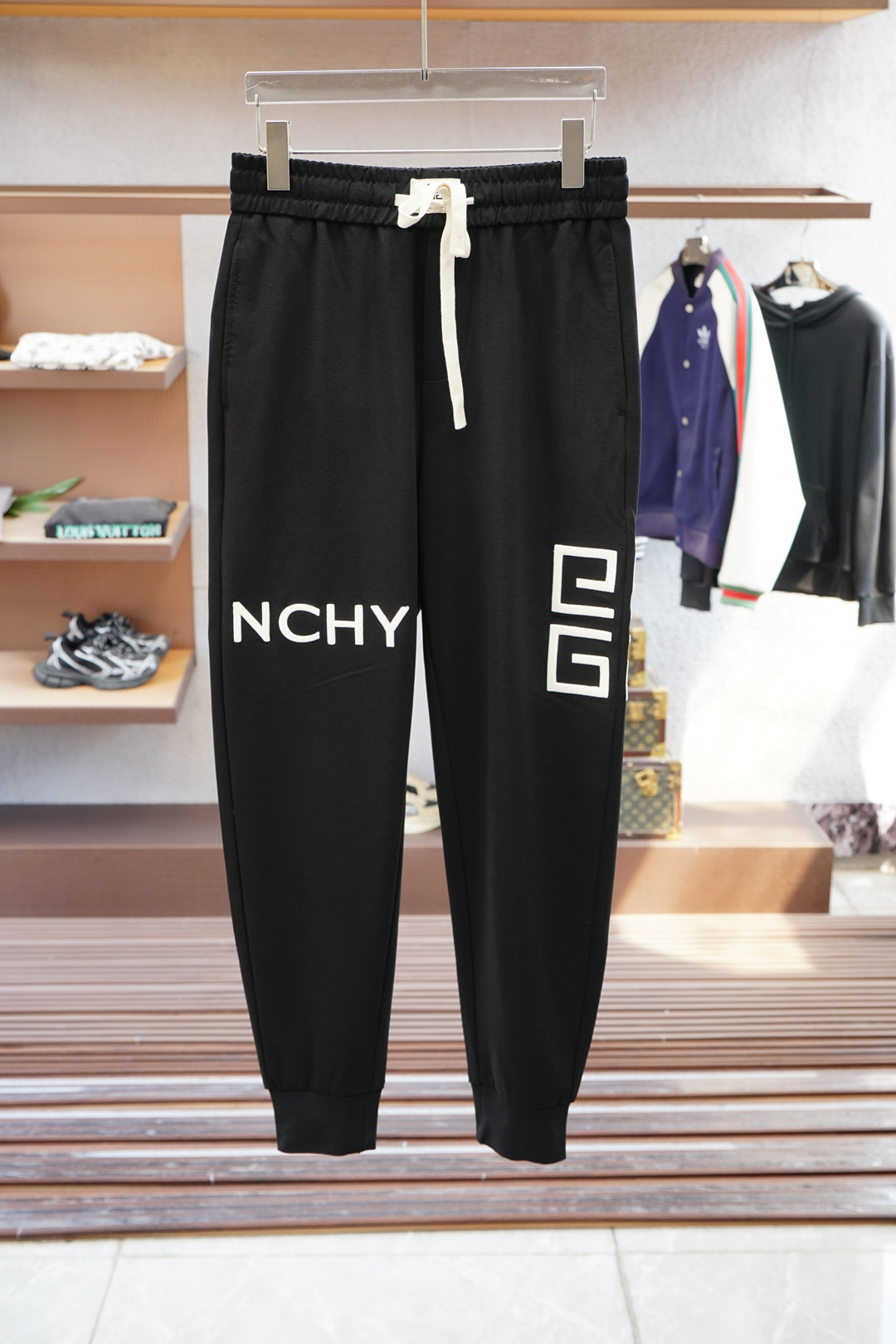 2025 Summer Men’s Leisure Pants: Comfortable, Stylish, and Versatile in Black - 图片 1