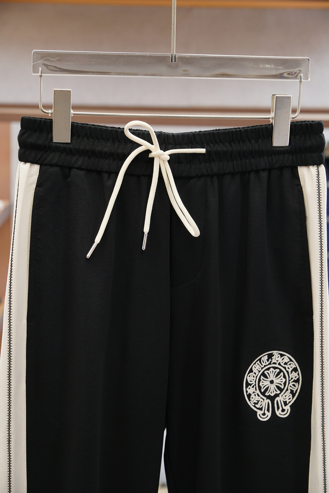 2025 Summer Men’s Leisure Pants: Comfortable, Stylish, and Versatile in Black - 图片 5