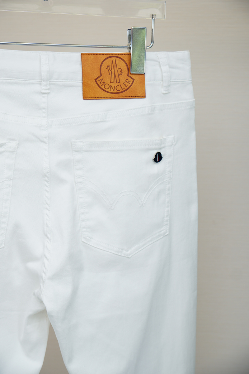 Spring/Summer 2025 Fashion: Stylish Embroidered Pants with Original Hardware Decorations - 图片 6