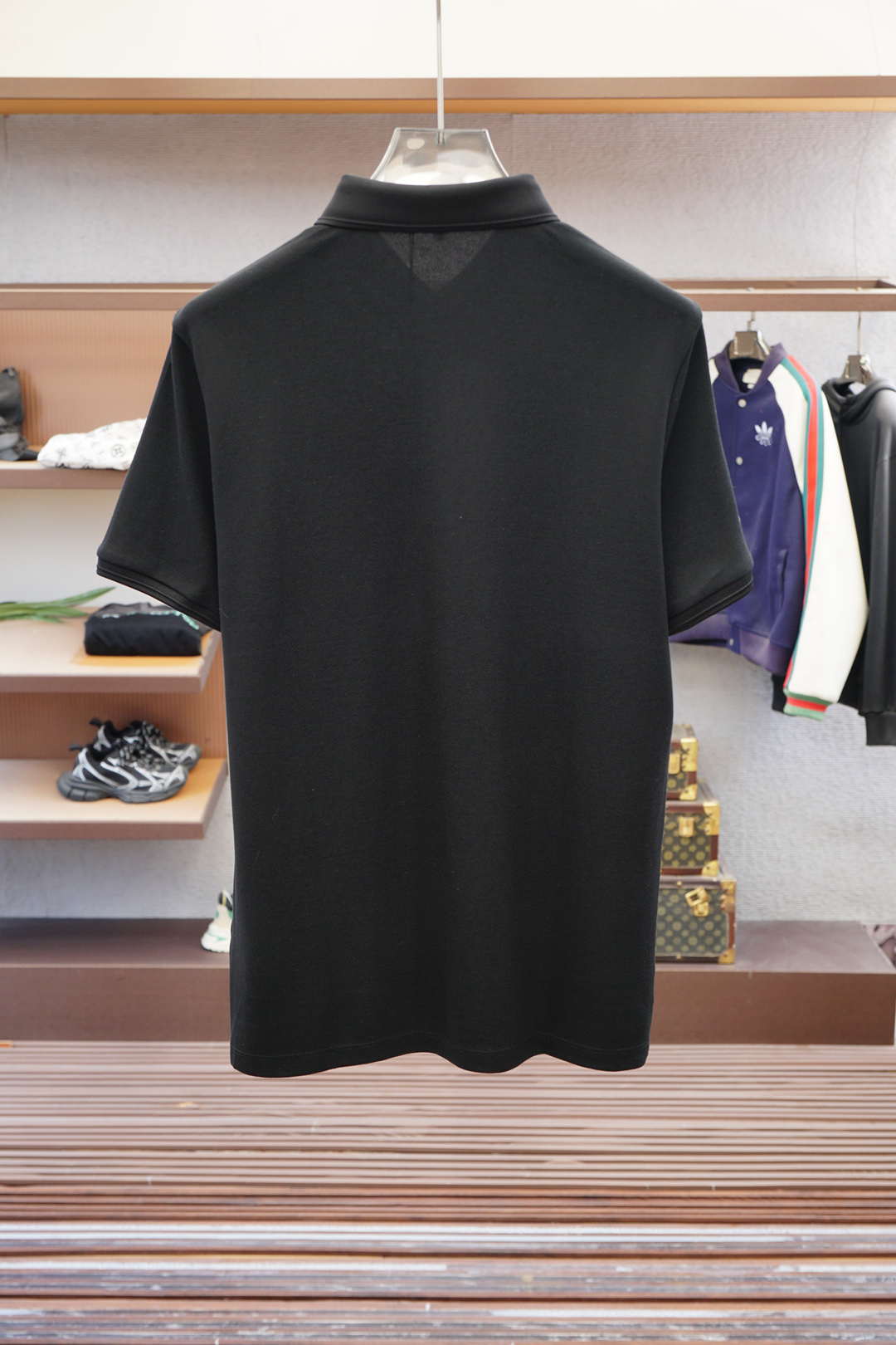“Carverly 2025 Summer Collection: High-End Business Attire with Quality Craftsmanship and Luxurious Details” - 图片 2