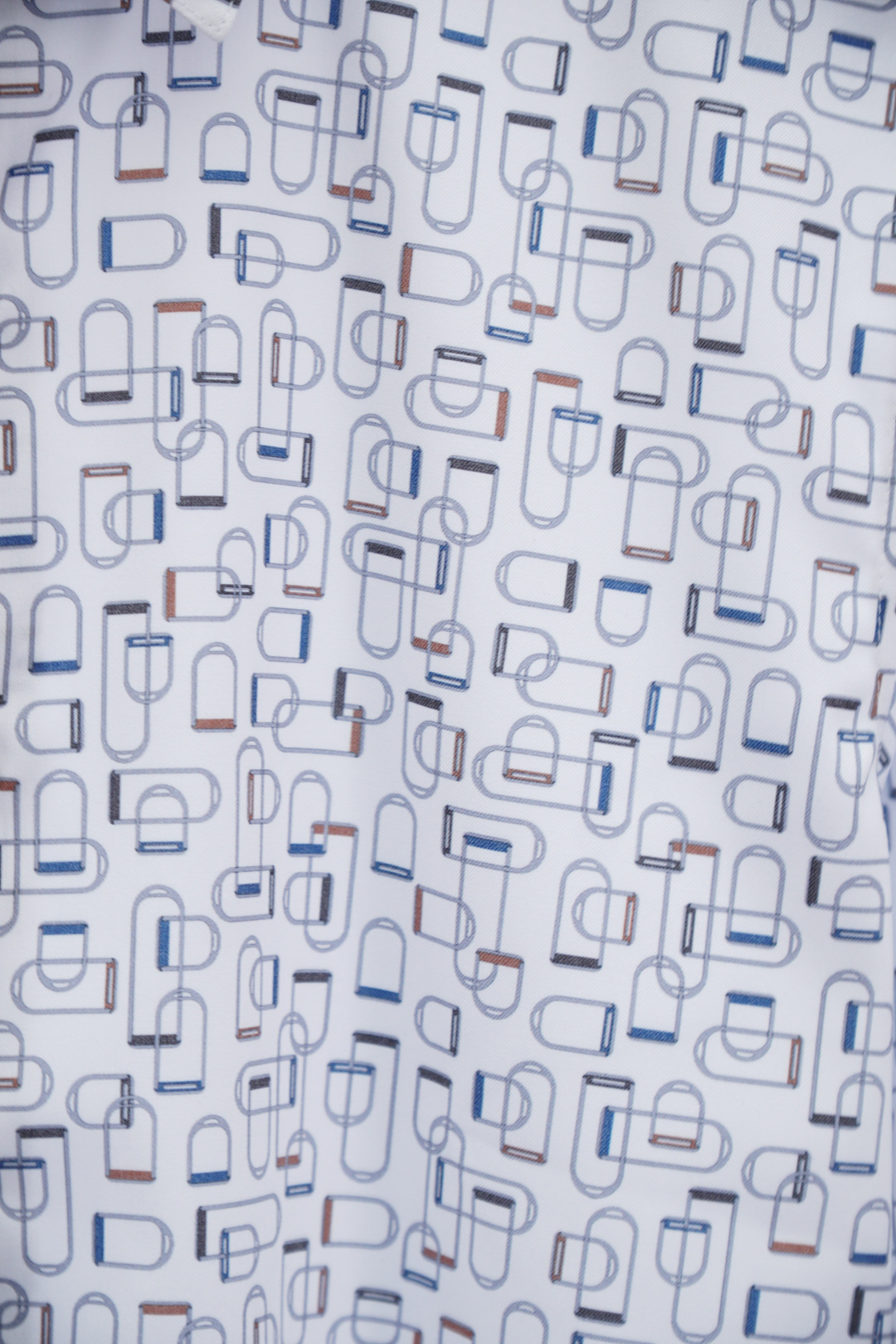 Title: P722Hermes Men’s High-End Shirts with Clean White Designs and Comfortable Fit - 图片 5