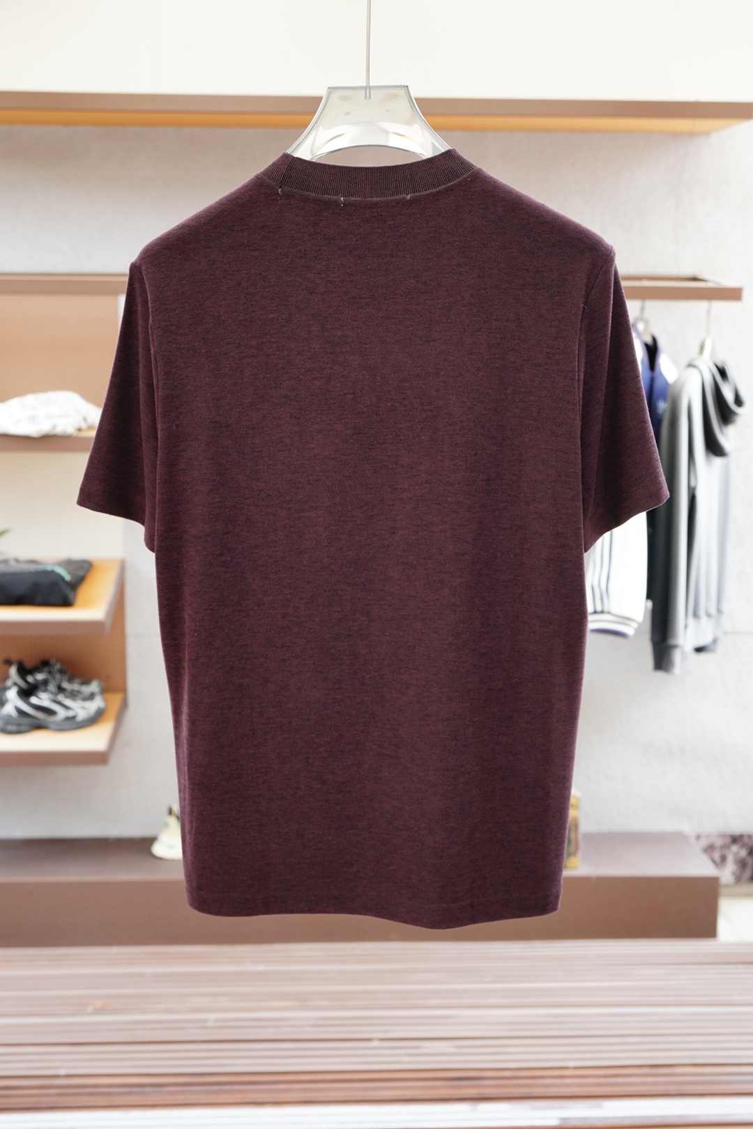 
杰尼亚/高级成衣 2025秋冬打底系列！熟男 轻熟男 最爱款式 最经典净色通勤百搭帅气的圆领短袖打底衫