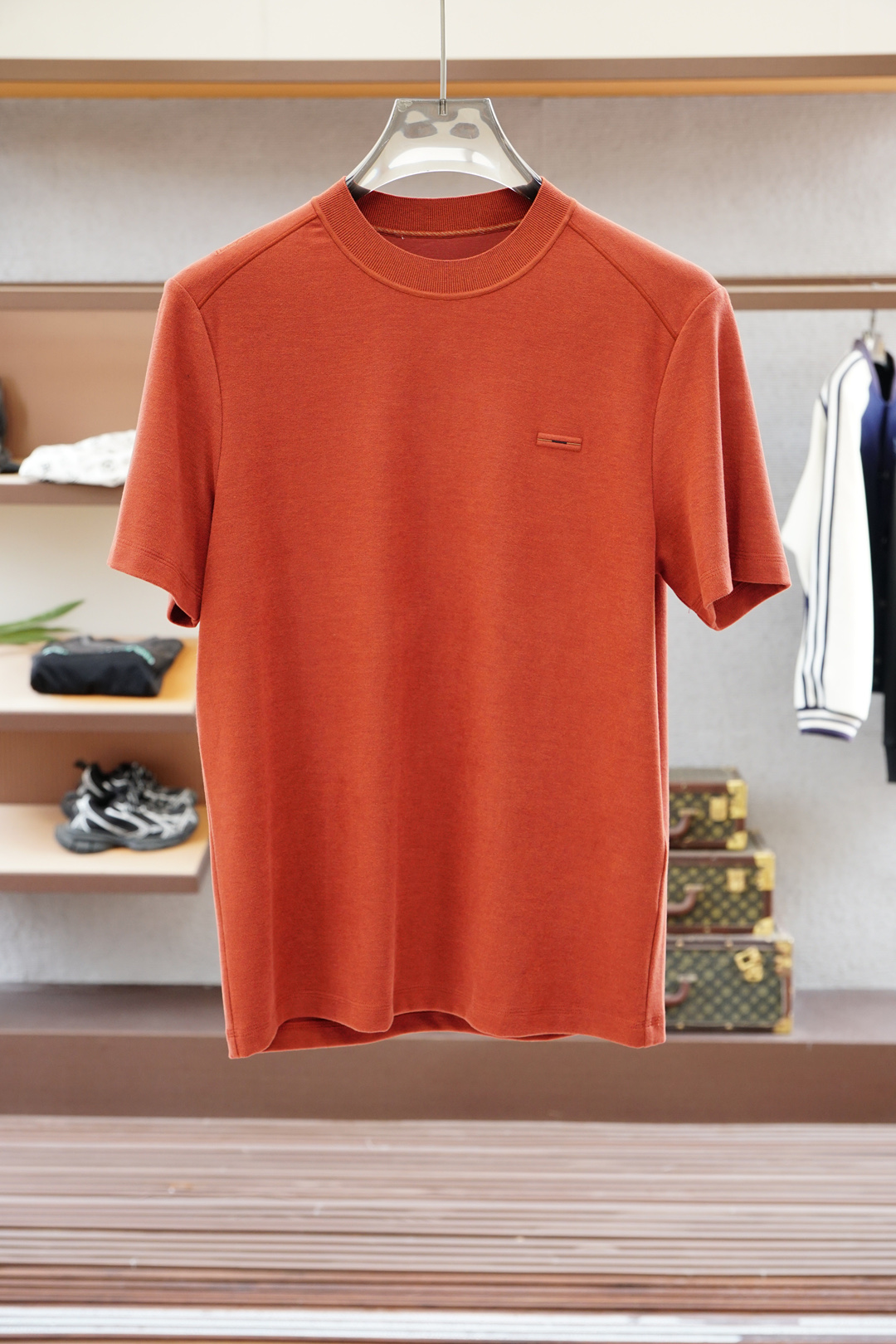 
杰尼亚/高级成衣 2025秋冬打底系列！熟男 轻熟男 最爱款式 最经典净色通勤百搭帅气的圆领短袖打底衫