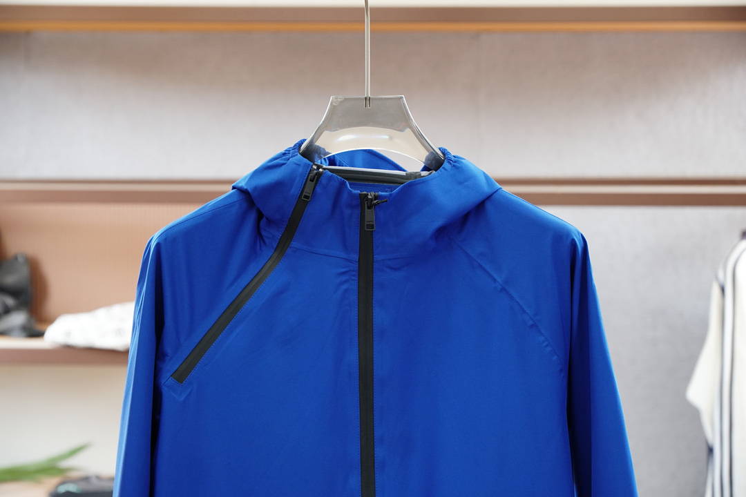 
Zegna 杰尼亚原货订单 男女同款Zegna 杰尼亚 男士休闲夹克外套 ，硬货渠道随意入柜品质 杰尼