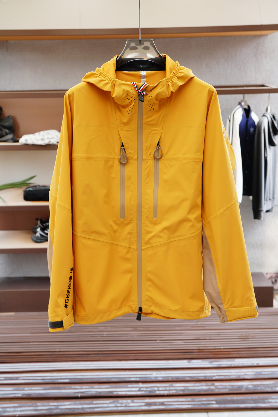 
蒙口/Moncler 盟可睐 早秋新品Orden男士户外连帽夹克外套  专业级高端户外夹克 秋冬着手上