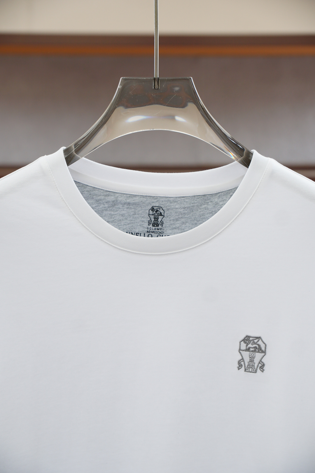 
布鲁提/2025秋冬新品，男士胸前经典CCLOGO刺绣基础款圆领长袖T恤打底衫！贸易公司渠道稀出，同步