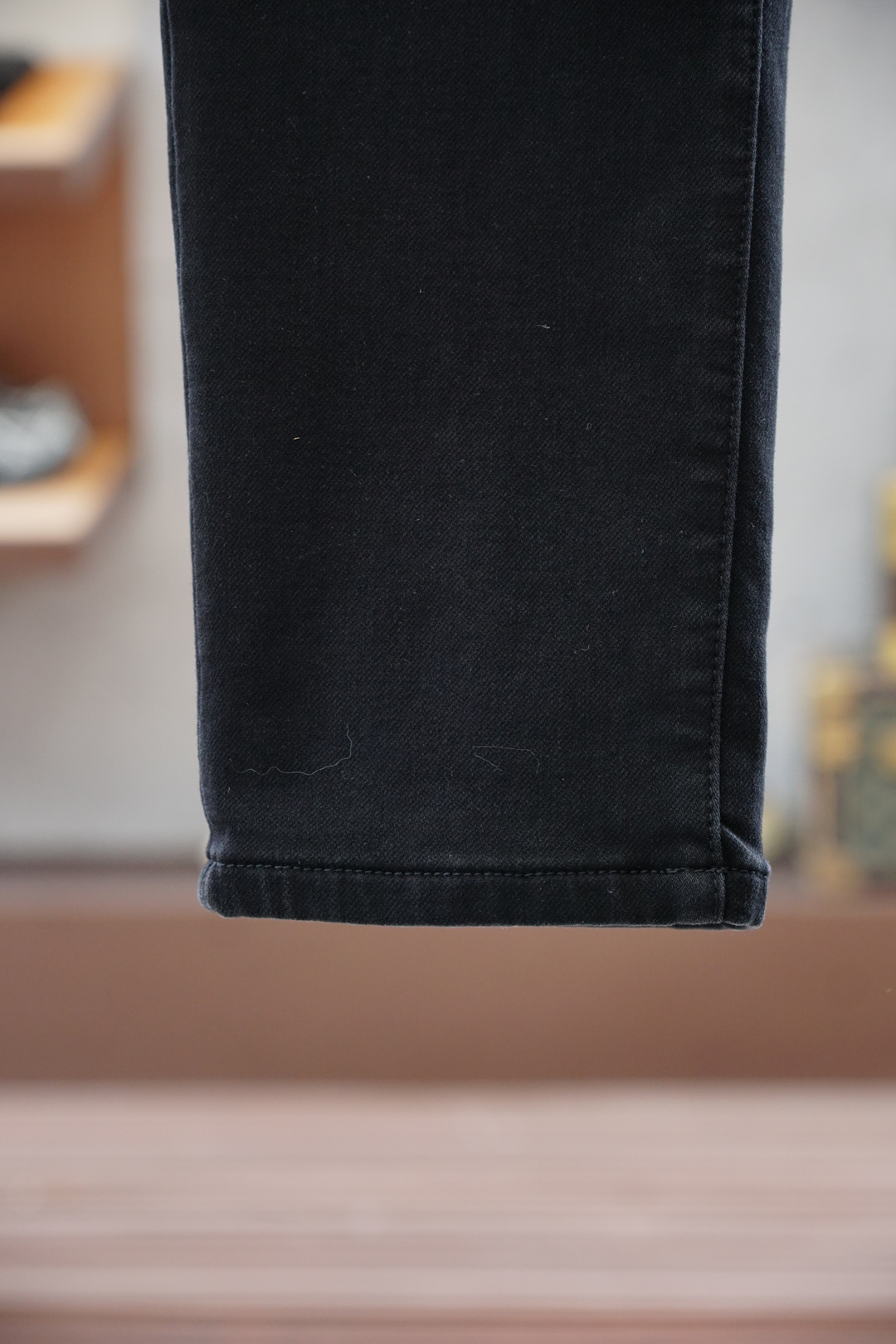 
lP🆕-新款来袭早秋新款新款休闲裤牛仔裤，高端定制系列。进口高密度纯棉加沙洗工艺舒适柔软亲肤，笔挺不易