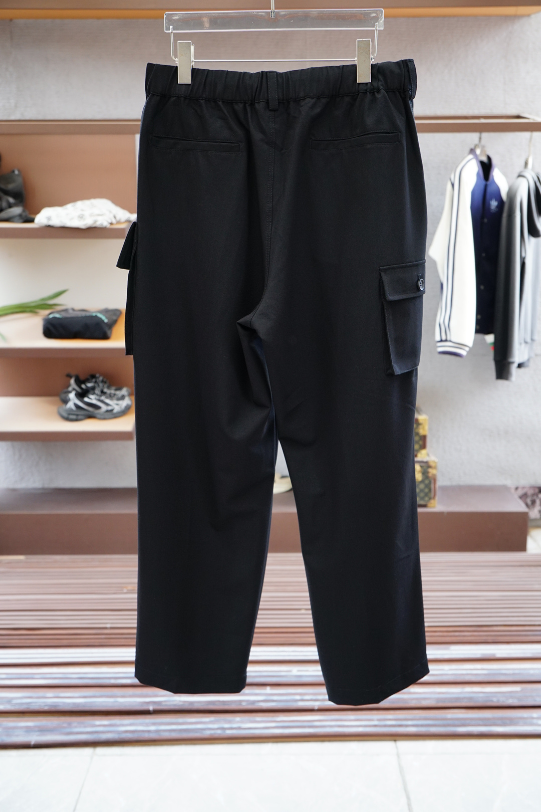 
Y3-秋冬秀场新款系列
Yohji Yamamoto山本秋冬新品
精选69%聚氨酯纤维➕18%弹力粘纤